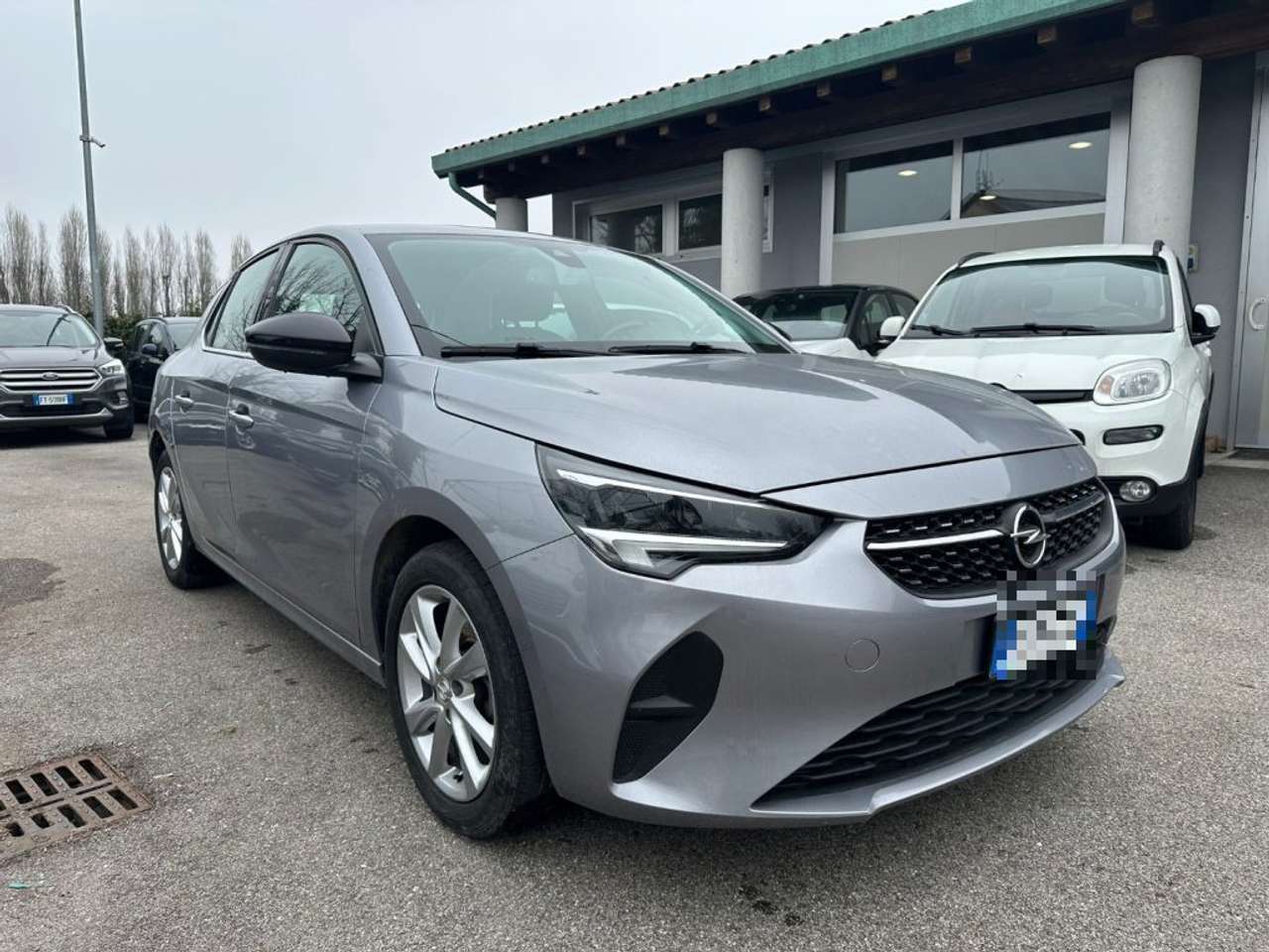 Opel Corsa 1.2 Edition ADATTA A NEO PATENTATI