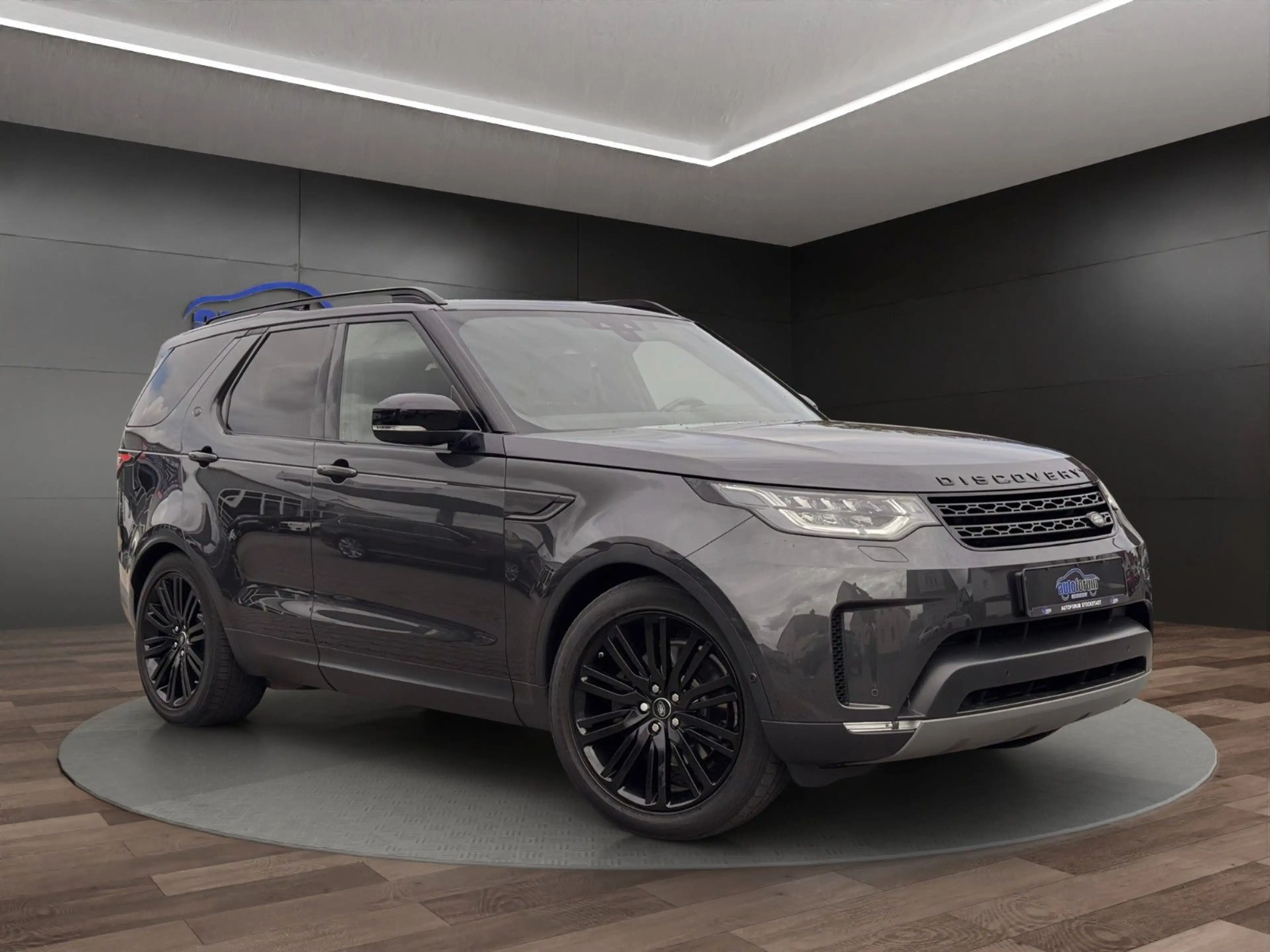 Land Rover Discovery 5 HSE TD6 7-SITZER°STANDHZNG°PANO°360° — photo 3