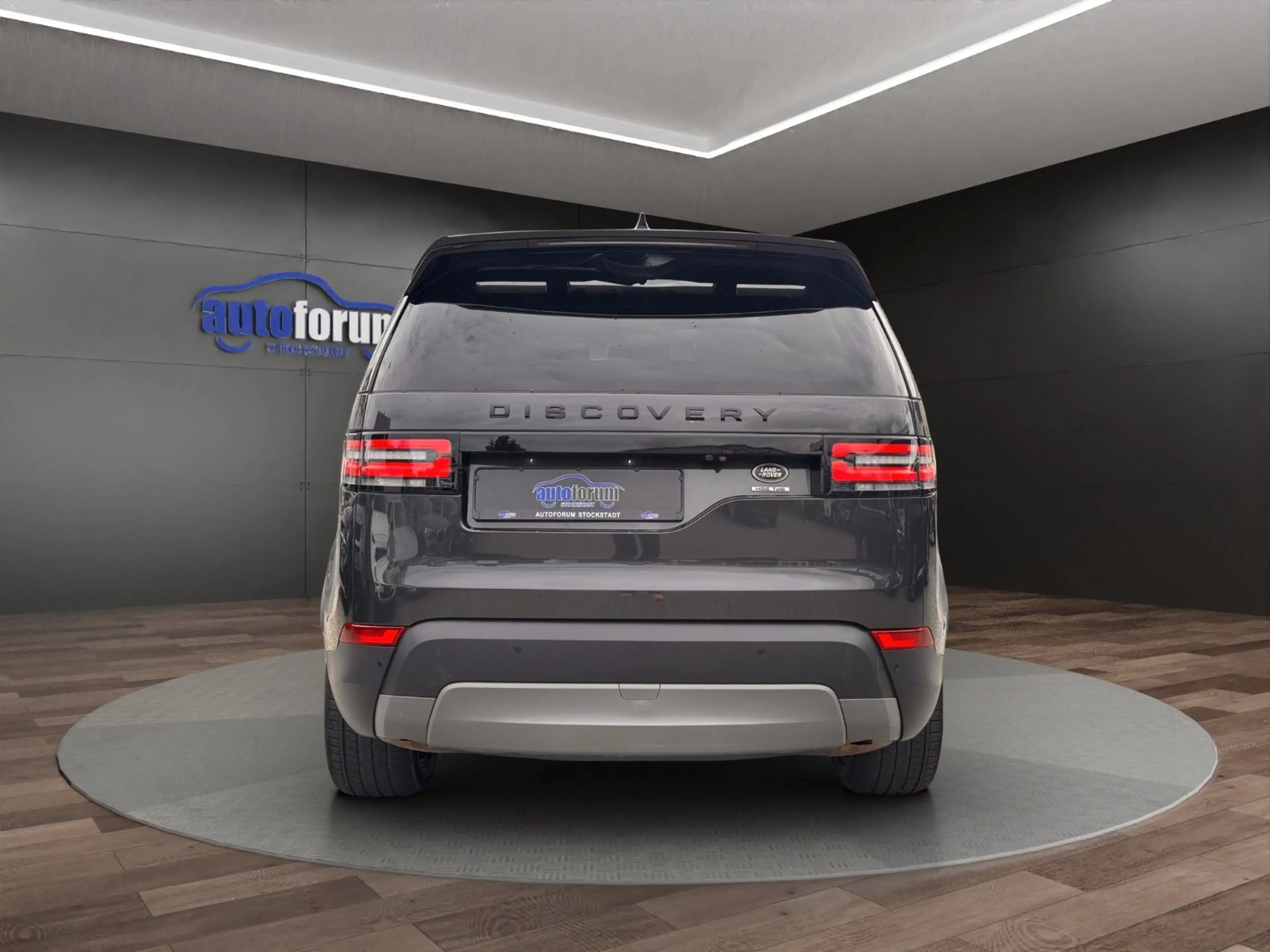 Land Rover Discovery 5 HSE TD6 7-SITZER°STANDHZNG°PANO°360° — photo 5