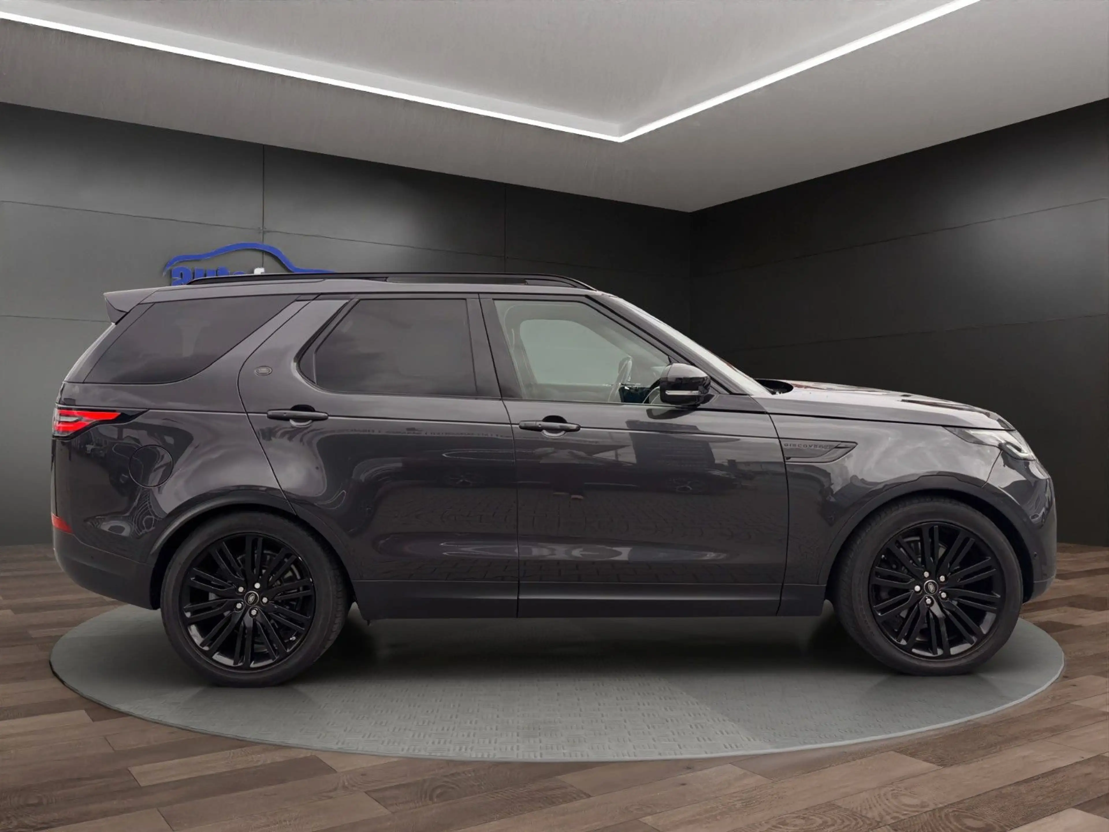 Land Rover Discovery 5 HSE TD6 7-SITZER°STANDHZNG°PANO°360° — photo 8