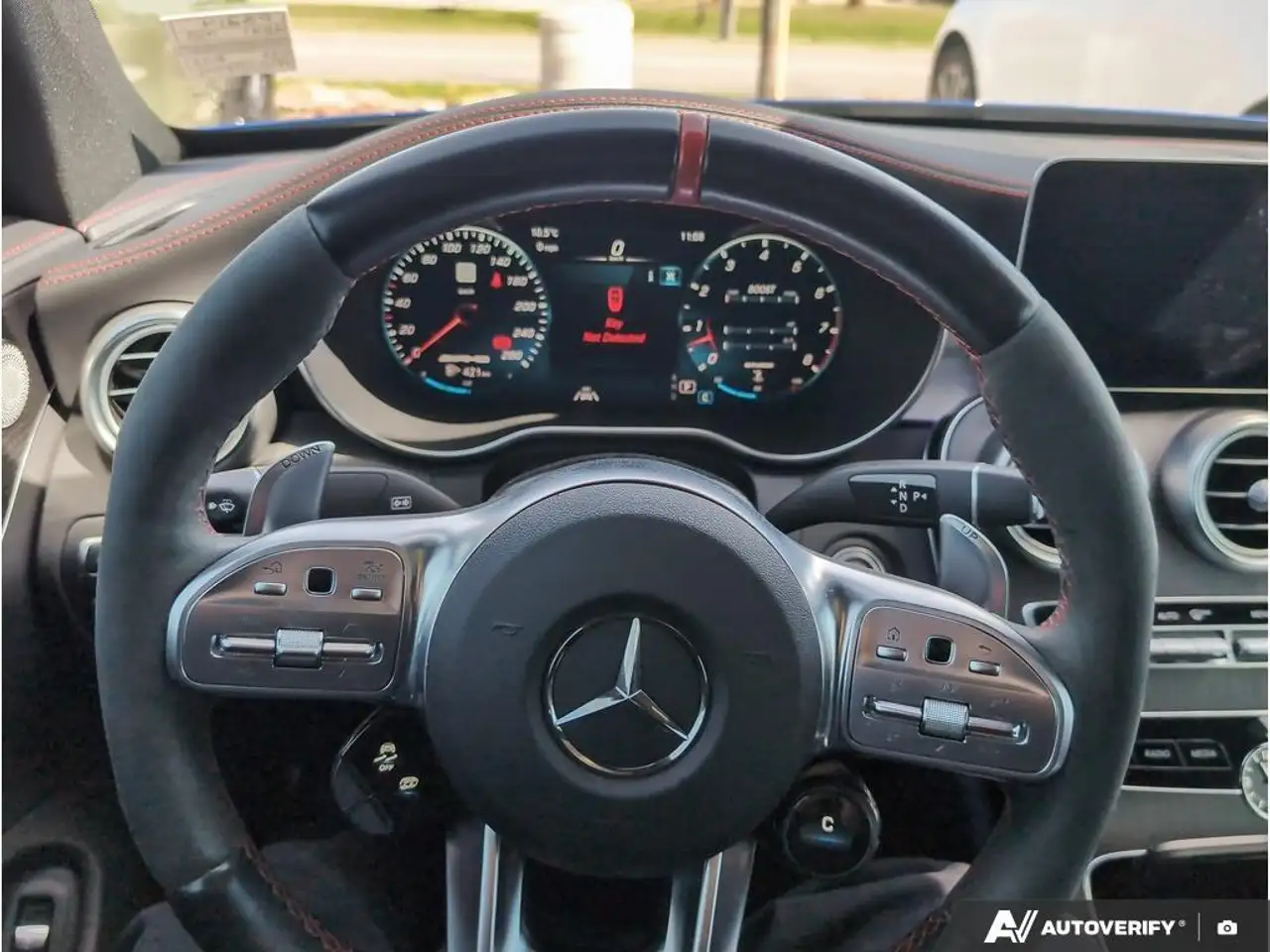 Mercedes-Benz C-Class снимка Mercedes-Benz C-Class