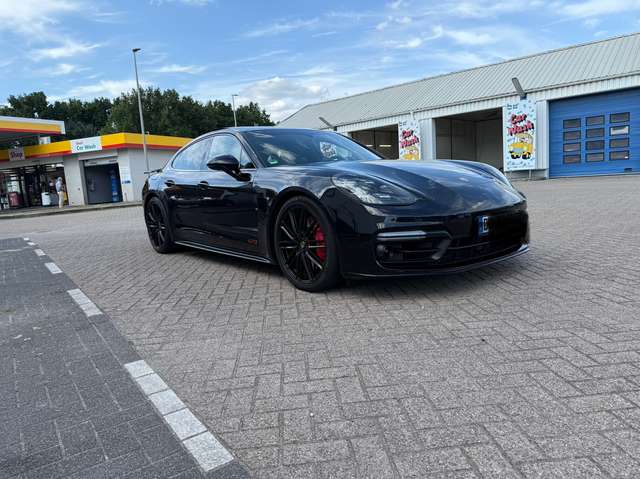 Porsche Panamera GTS,Approved,Matrix,Vollaustatungen