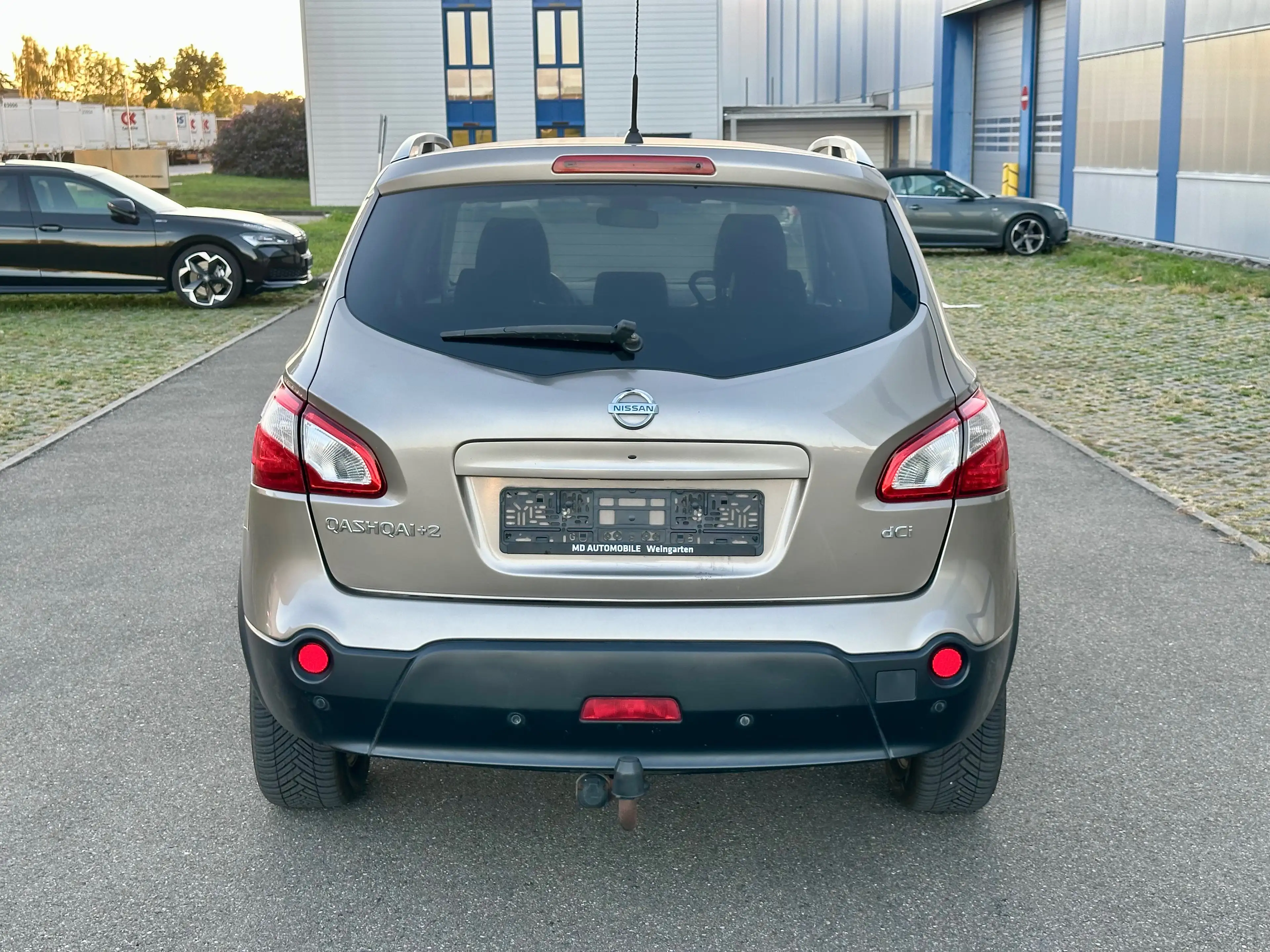 Nissan Qashqai+2 Tekna 4X4 — photo 6