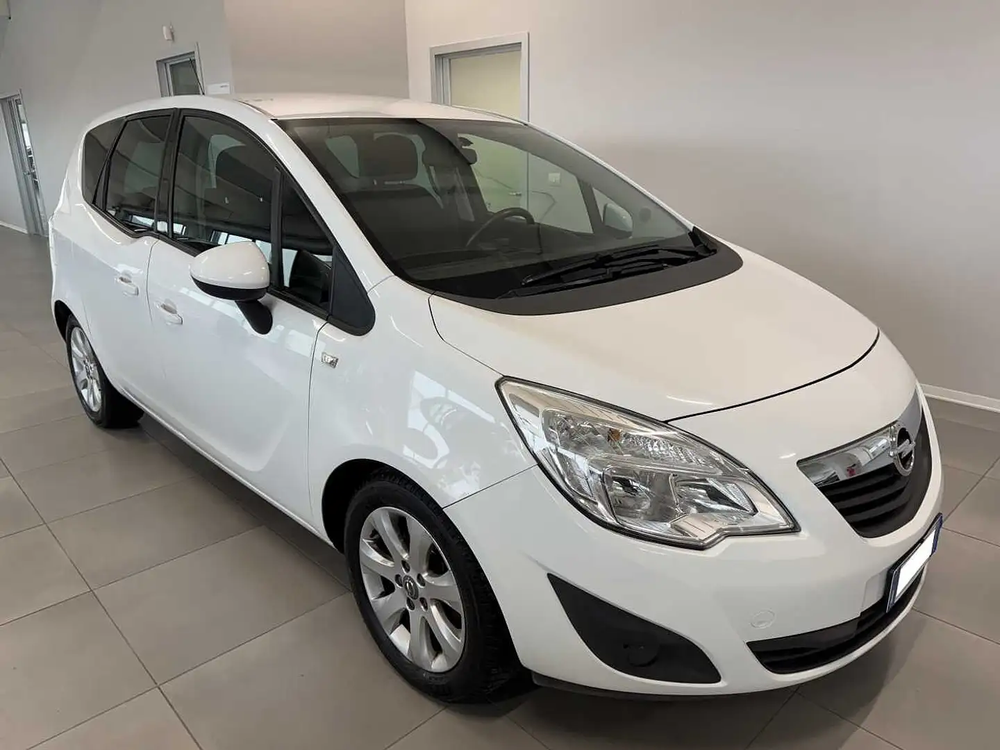 Opel Meriva 1.4 100 CV  Elective Weiß - 1