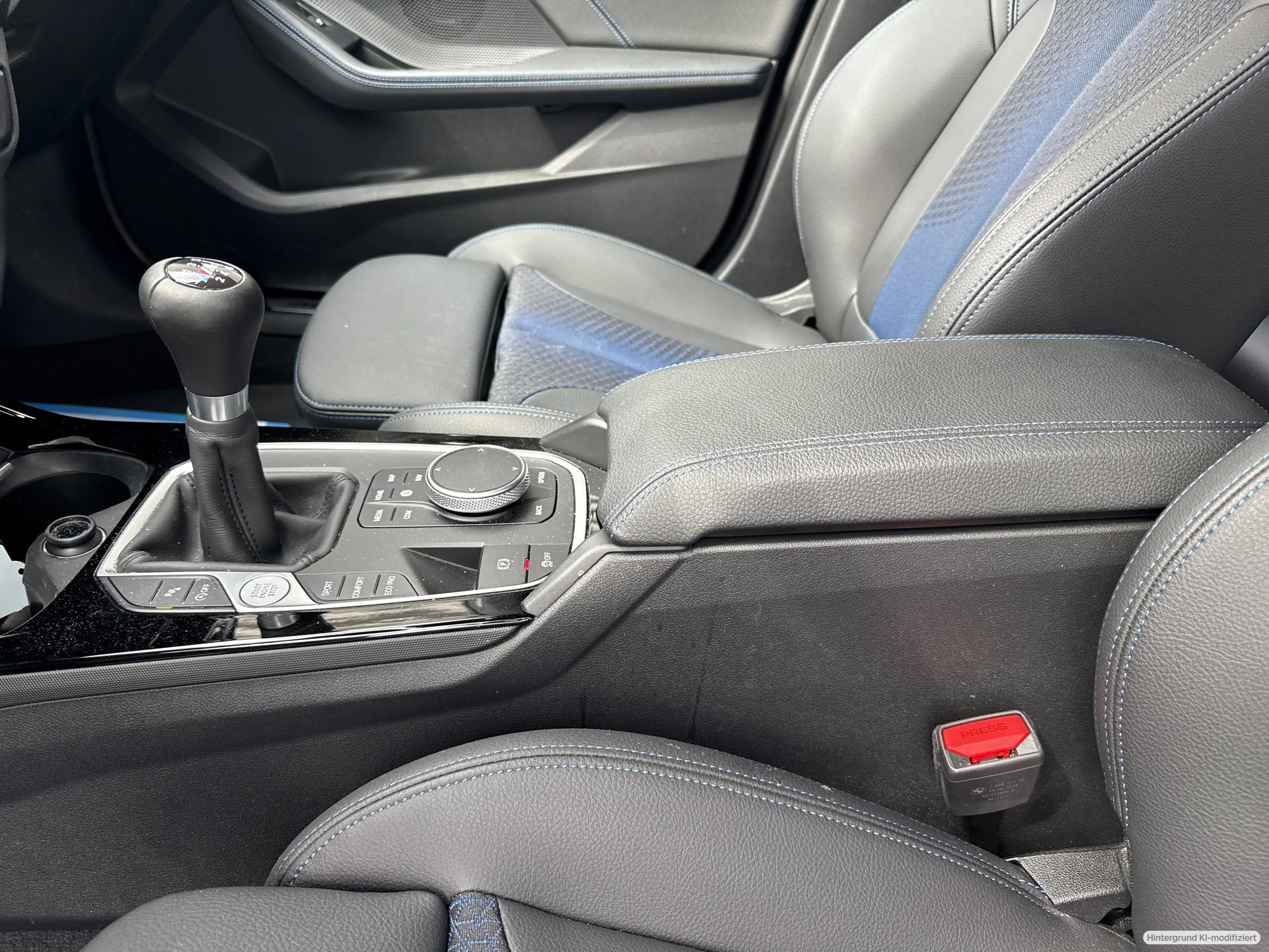 BMW 118 i SHZ LED PDC — photo 14