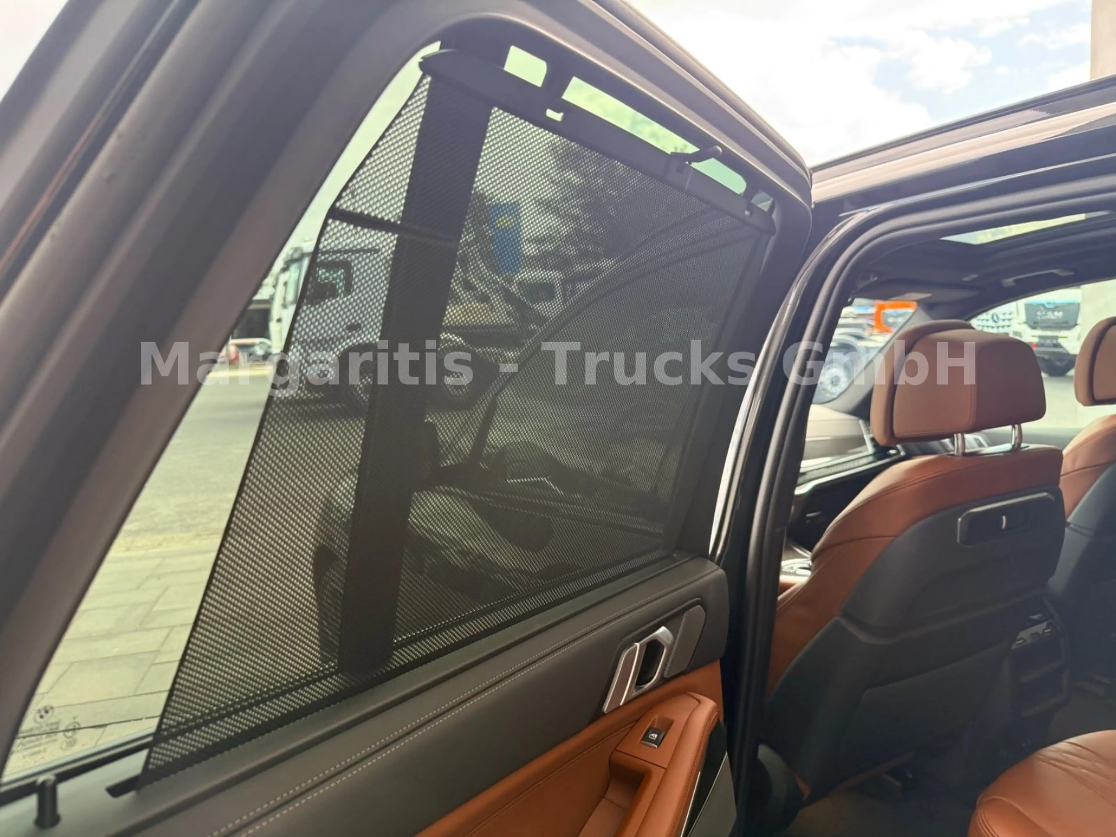 BMW X5 xDrive40d/MPaket/22"/7- Sitz/Pano/Luft — photo 15