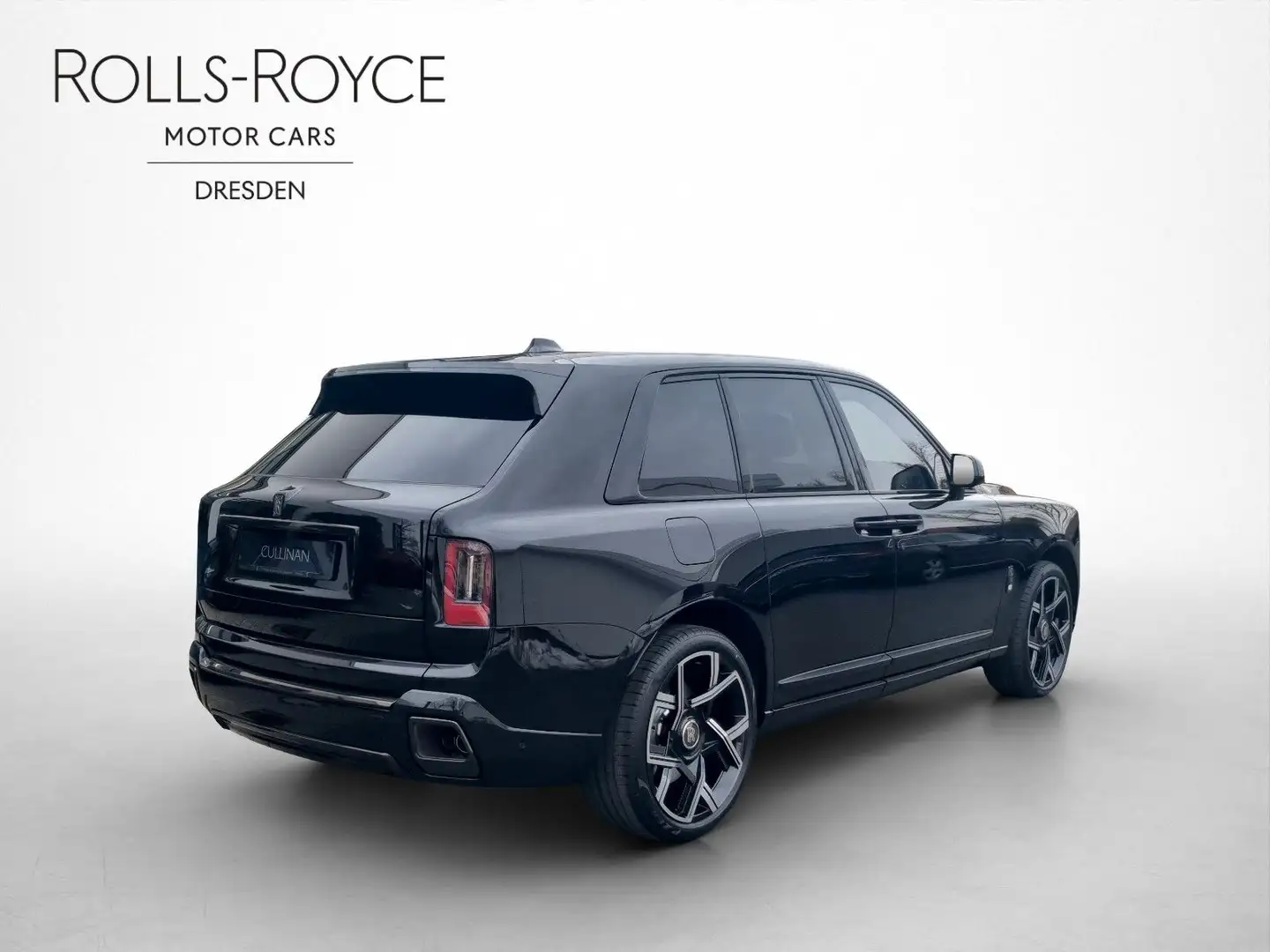 Rolls-Royce Cullinan Black Badge 2026 model Schwarz - 2