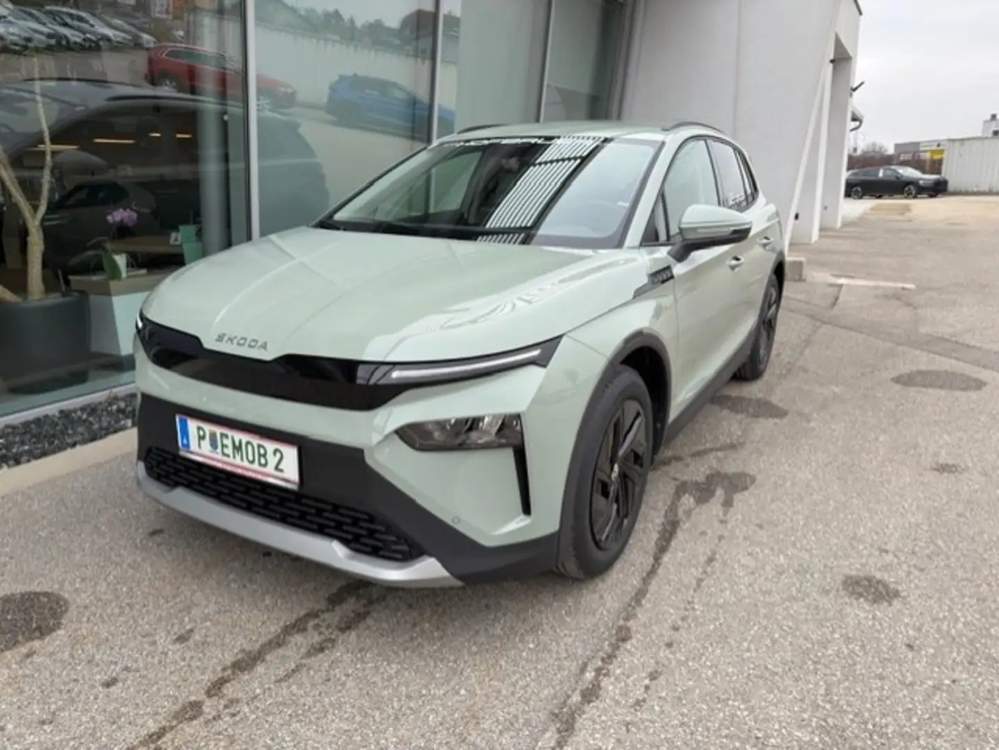 Skoda Elroq 50 Grün - 1