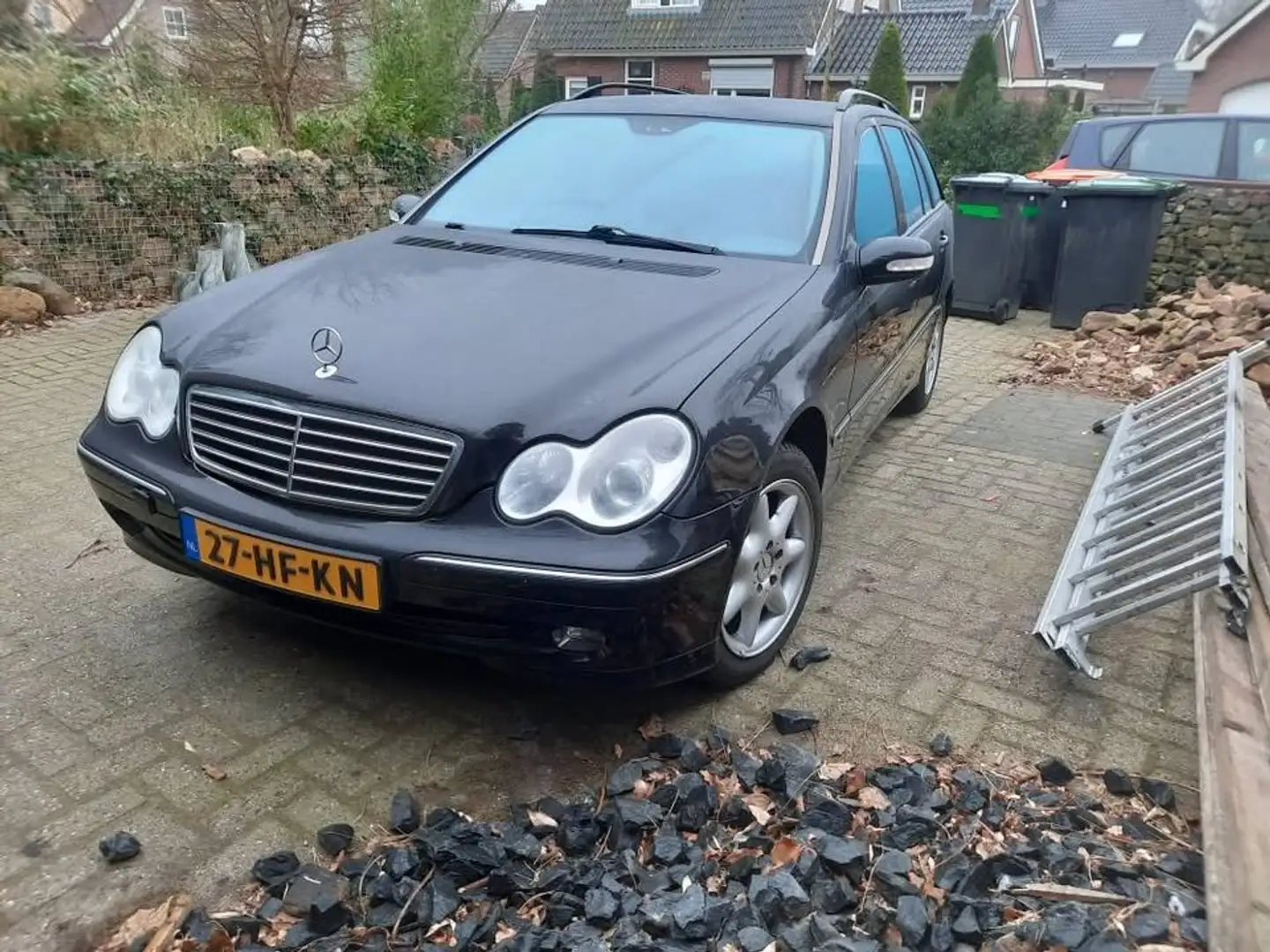 Mercedes-Benz C 180 C 180 avantgarde Černá - 1