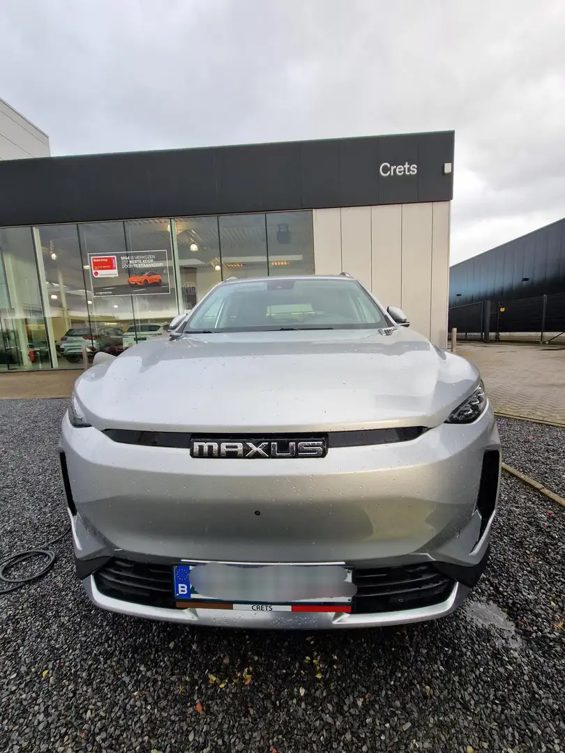 Maxus Euniq 6 74 KW / 177 PK ELITE Silver - 2