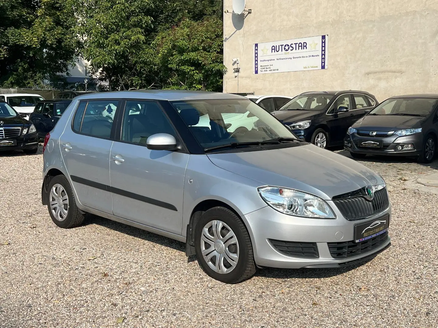 Skoda Fabia Ambition Automatik 50TKM TÜV NEU Argent - 2