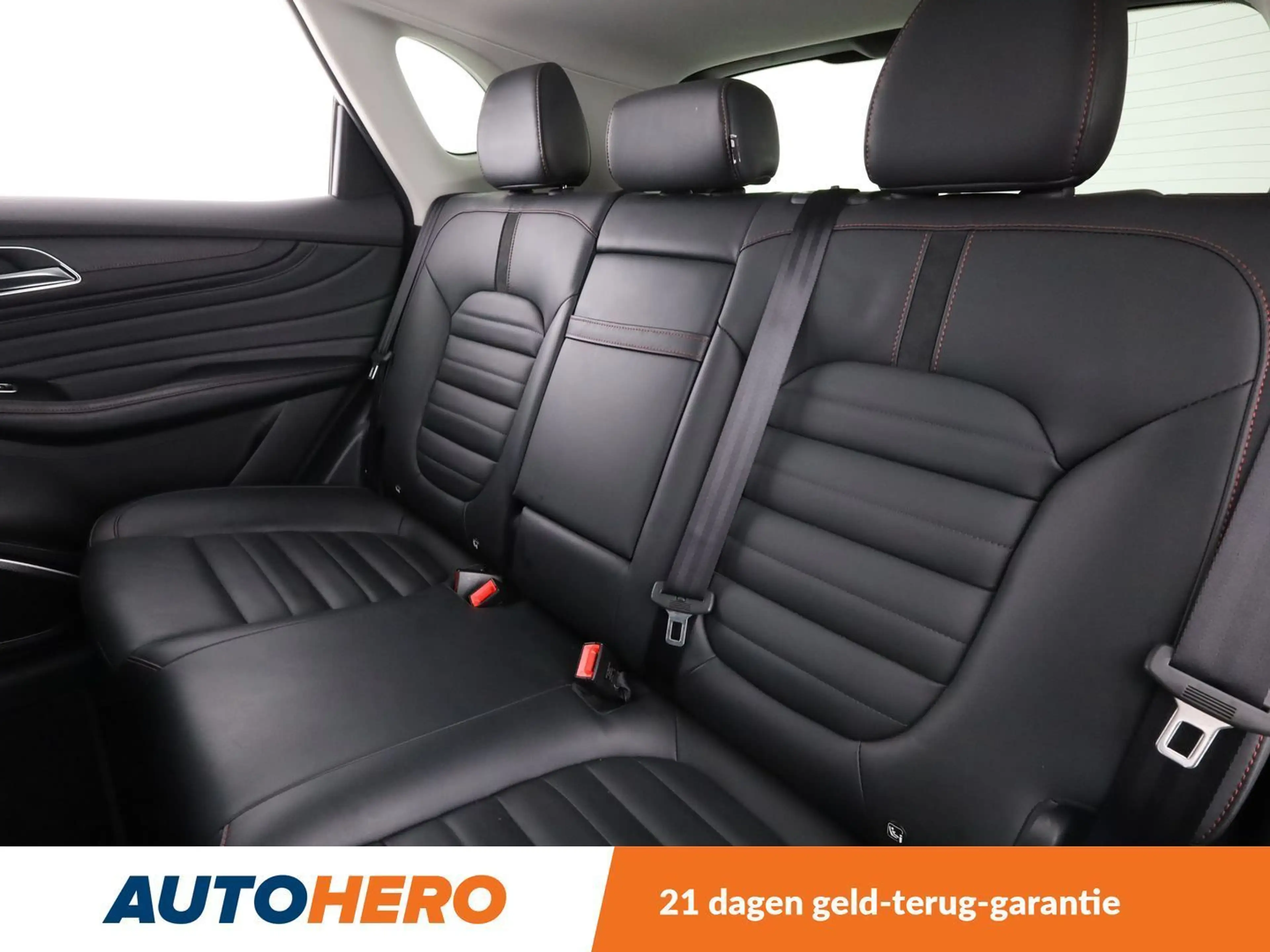 MG EHS 1.5 T-GDI Plug-in Hybrid Luxury — photo 14