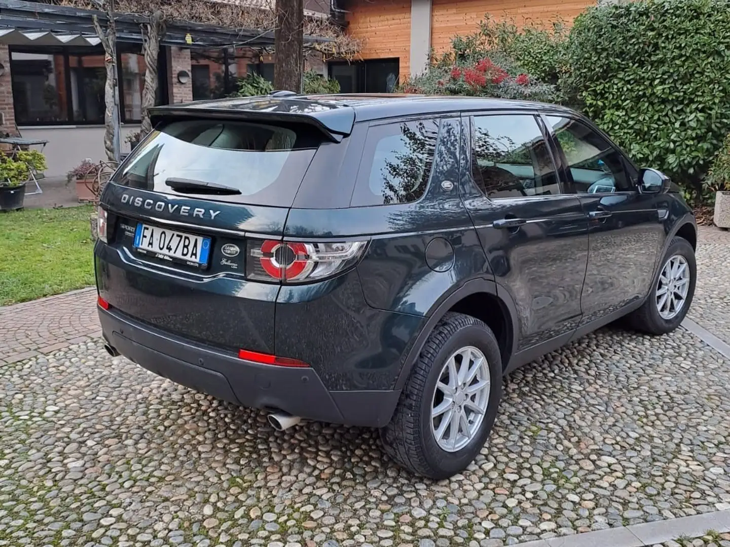 Land Rover Discovery Sport 2.2 td4 S awd 150cv auto Green - 2