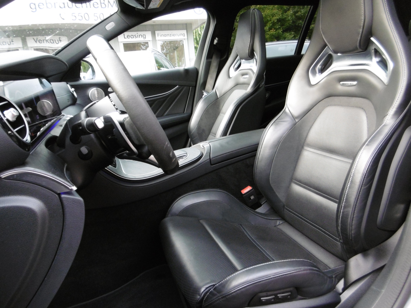 Mercedes-Benz E 53 AMG T 4Matic+*Schale*MATT*Sport.AGA*S.Dach — photo 3