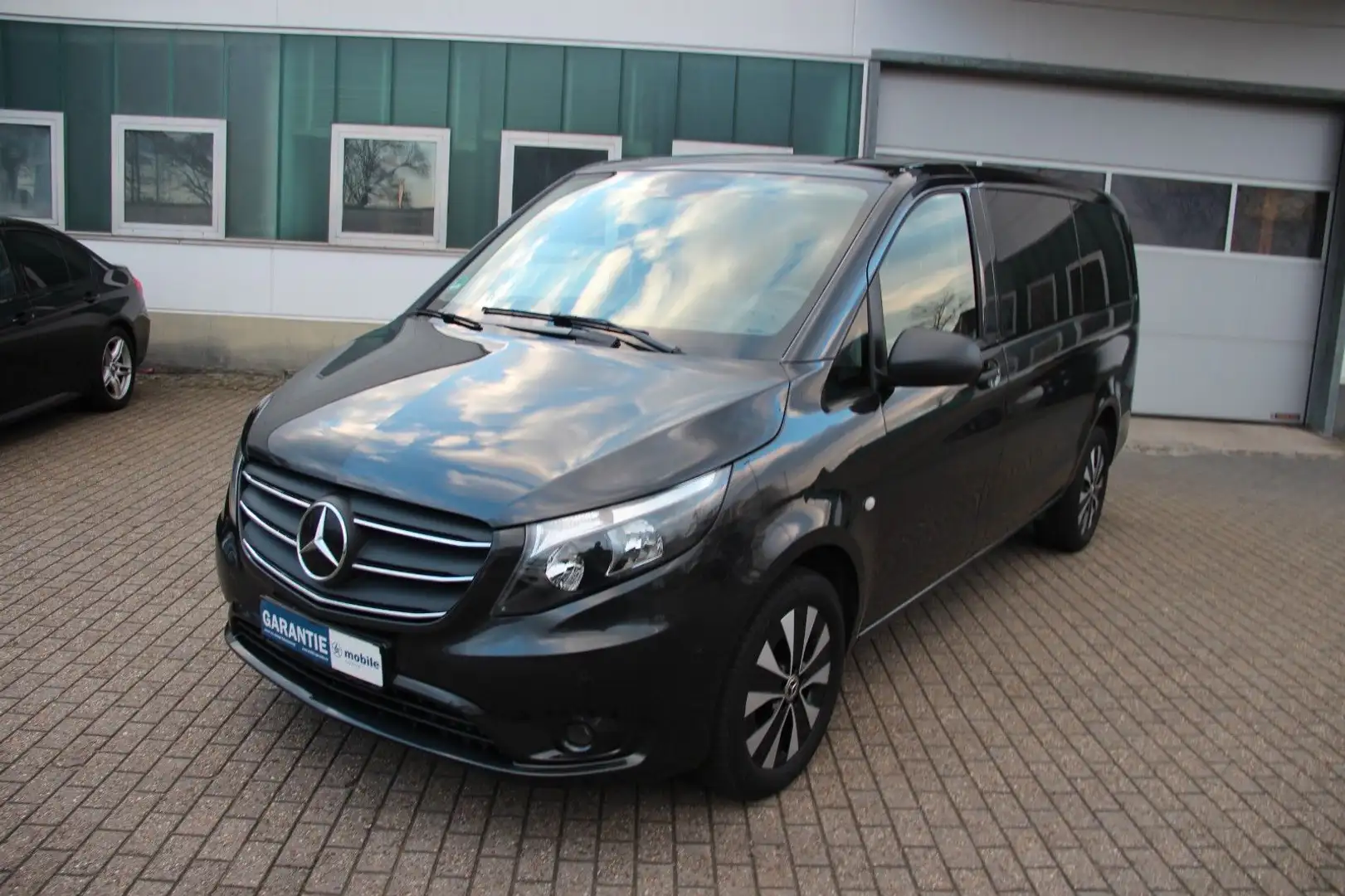 Mercedes-Benz Vito Mixto 116 CDI RWD lang, Navi,SHZ, LKW Zulas Grau - 2