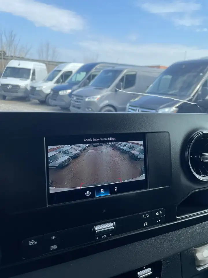 Mercedes-Benz Sprinter снимка Mercedes-Benz Sprinter