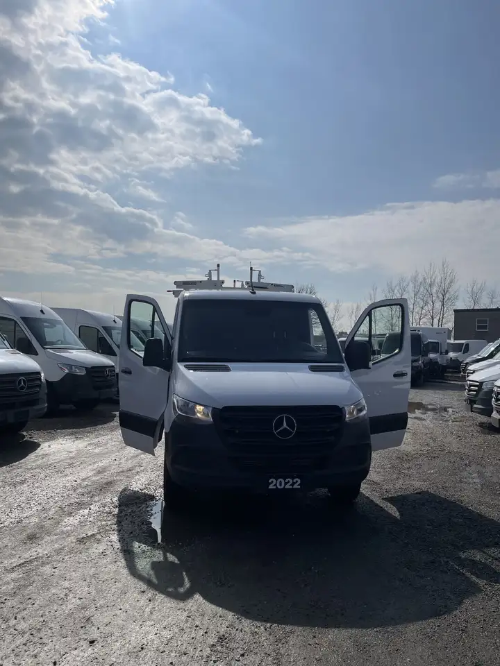 Mercedes-Benz Sprinter снимка Mercedes-Benz Sprinter
