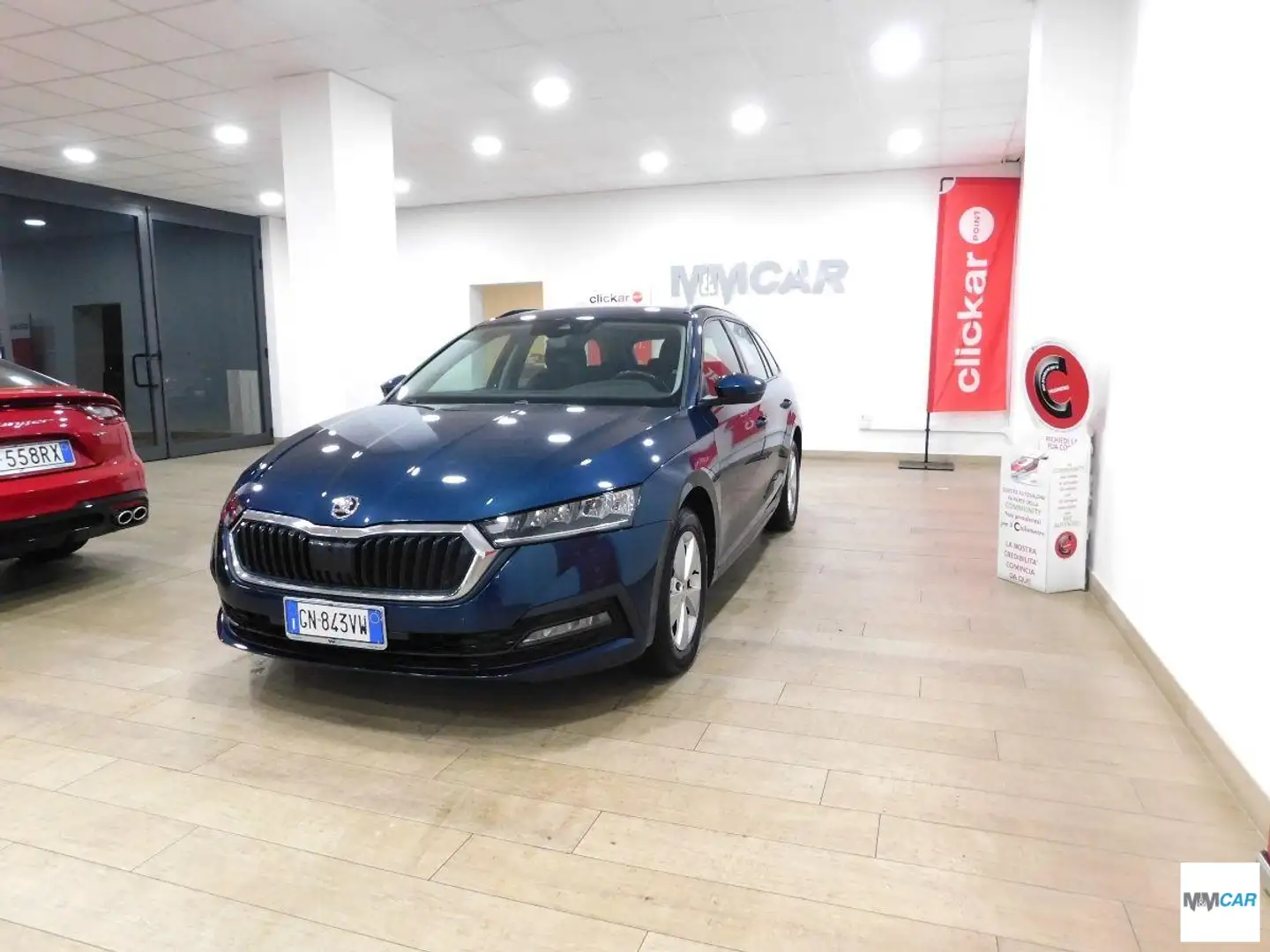 Skoda Octavia 2.0 TDI CR Wagon Executive Verde - 2