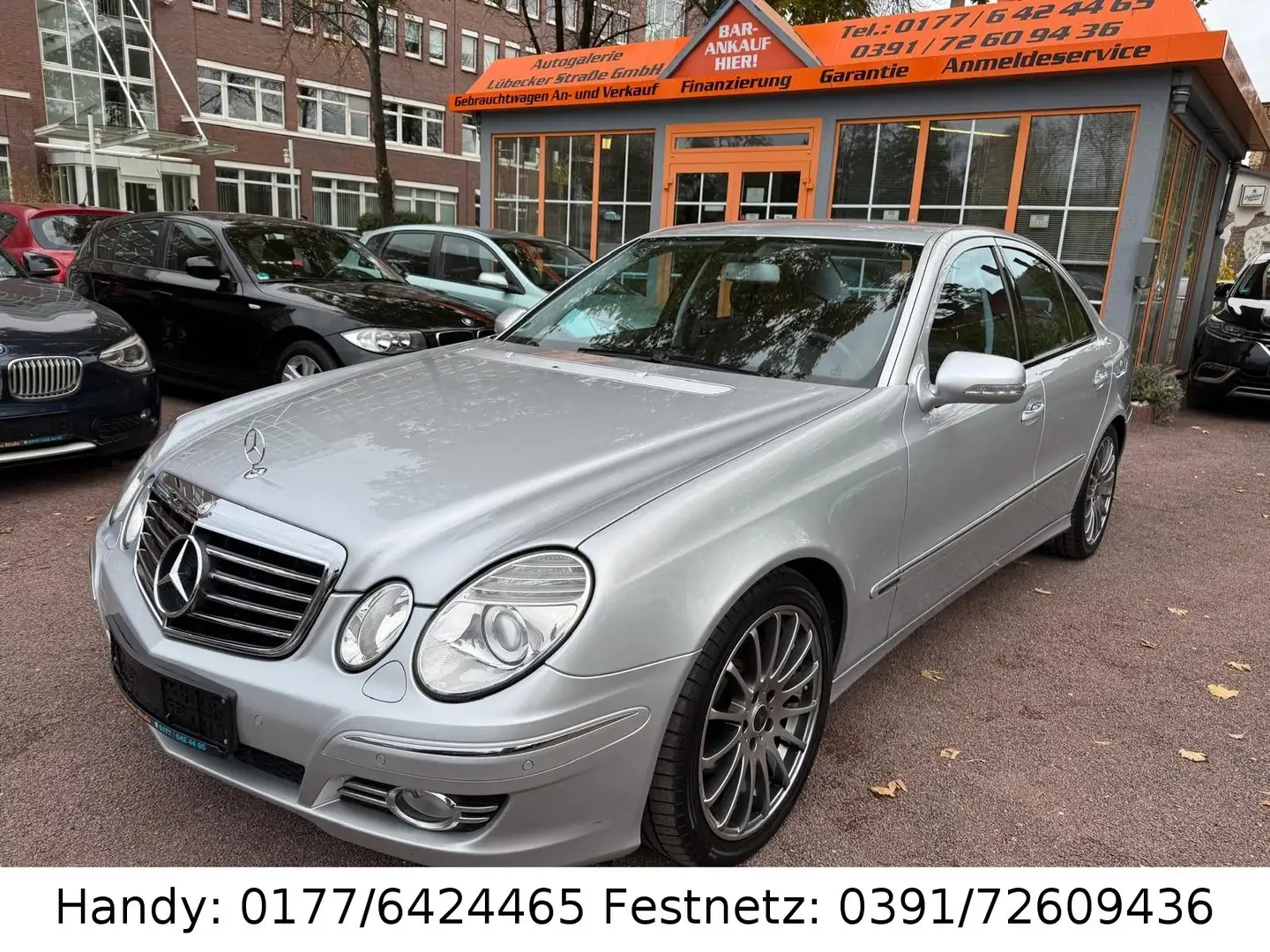 Mercedes-Benz E 280 AVANTGARDE/2.HAND/XENON/AUTOMATIK/NAVI/PDC Argent - 1