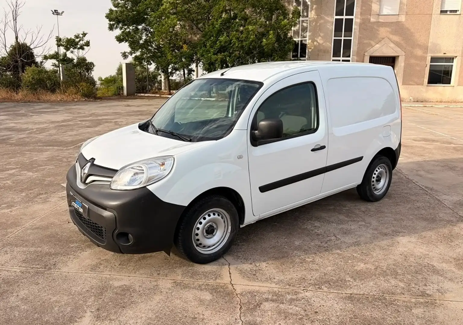 Renault Kangoo Fg. Maxi 1.5dCi Profesional Aut 66kW 2pl. Blanco - 2