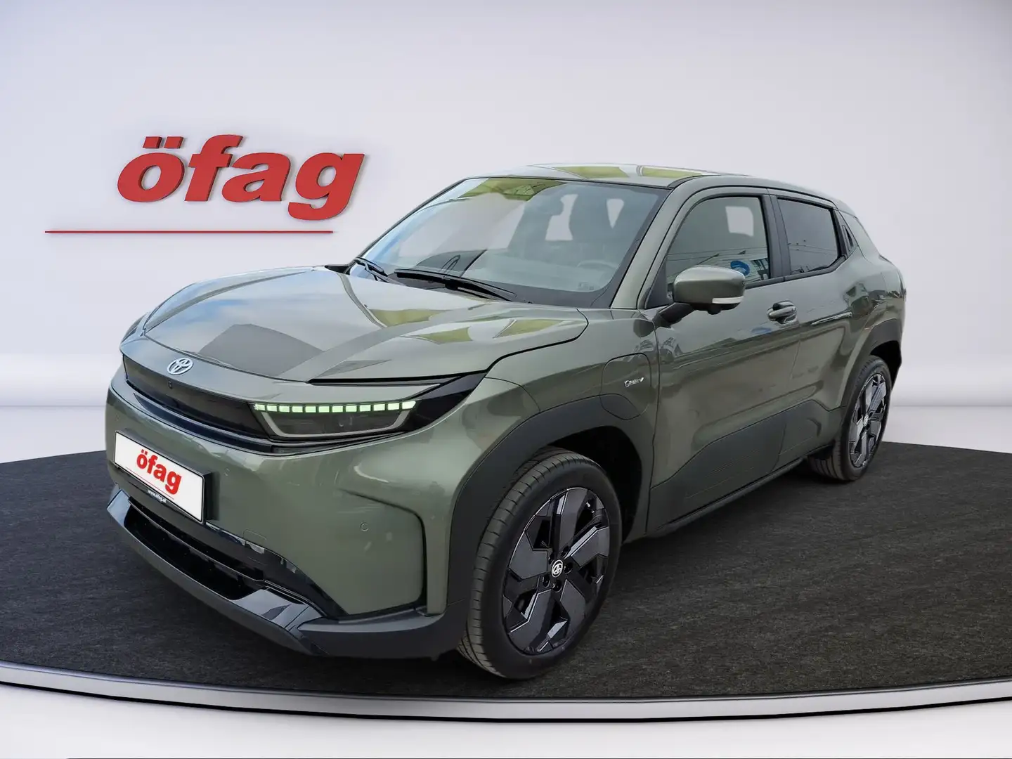 Toyota Urban Cruiser Elektro 61kWh Lounge Aut. Grün - 2