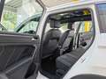 Volkswagen Tiguan R-Line 4Motion R-Line Pano IQ-LED Wit - thumbnail 16