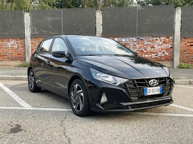 Hyundai i20 1.2 Connectline Exterior Pack Gpl