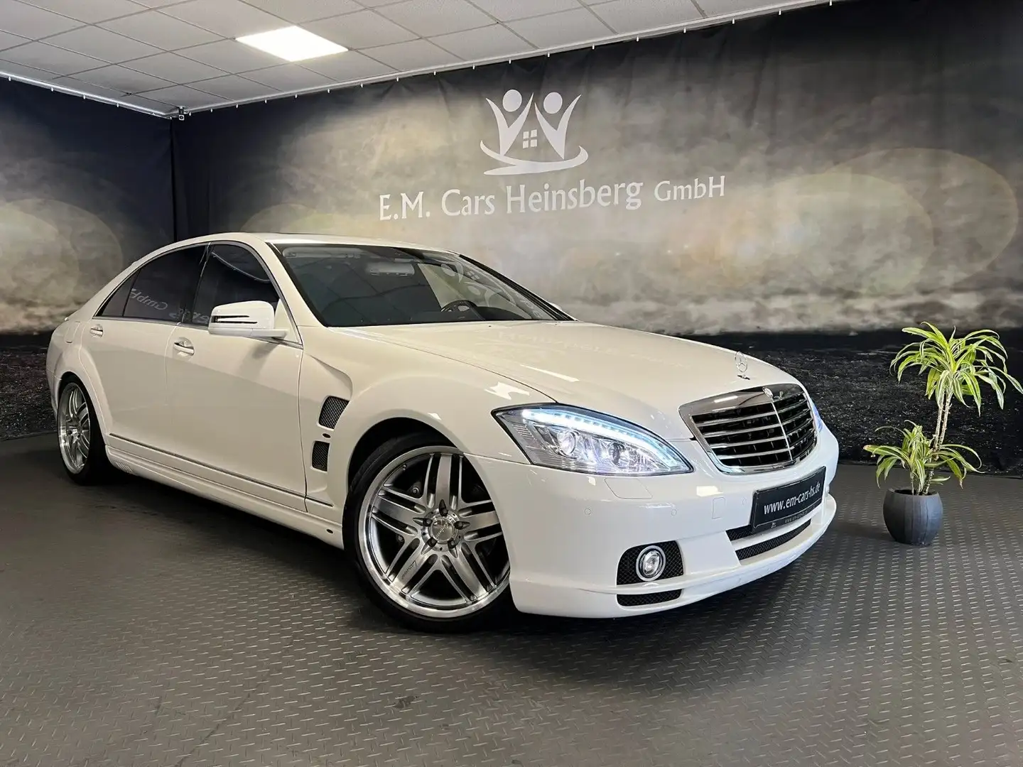 Mercedes-Benz S 500 Lorinser V8 Massage Kamera Ambiente H&K Weiß - 1