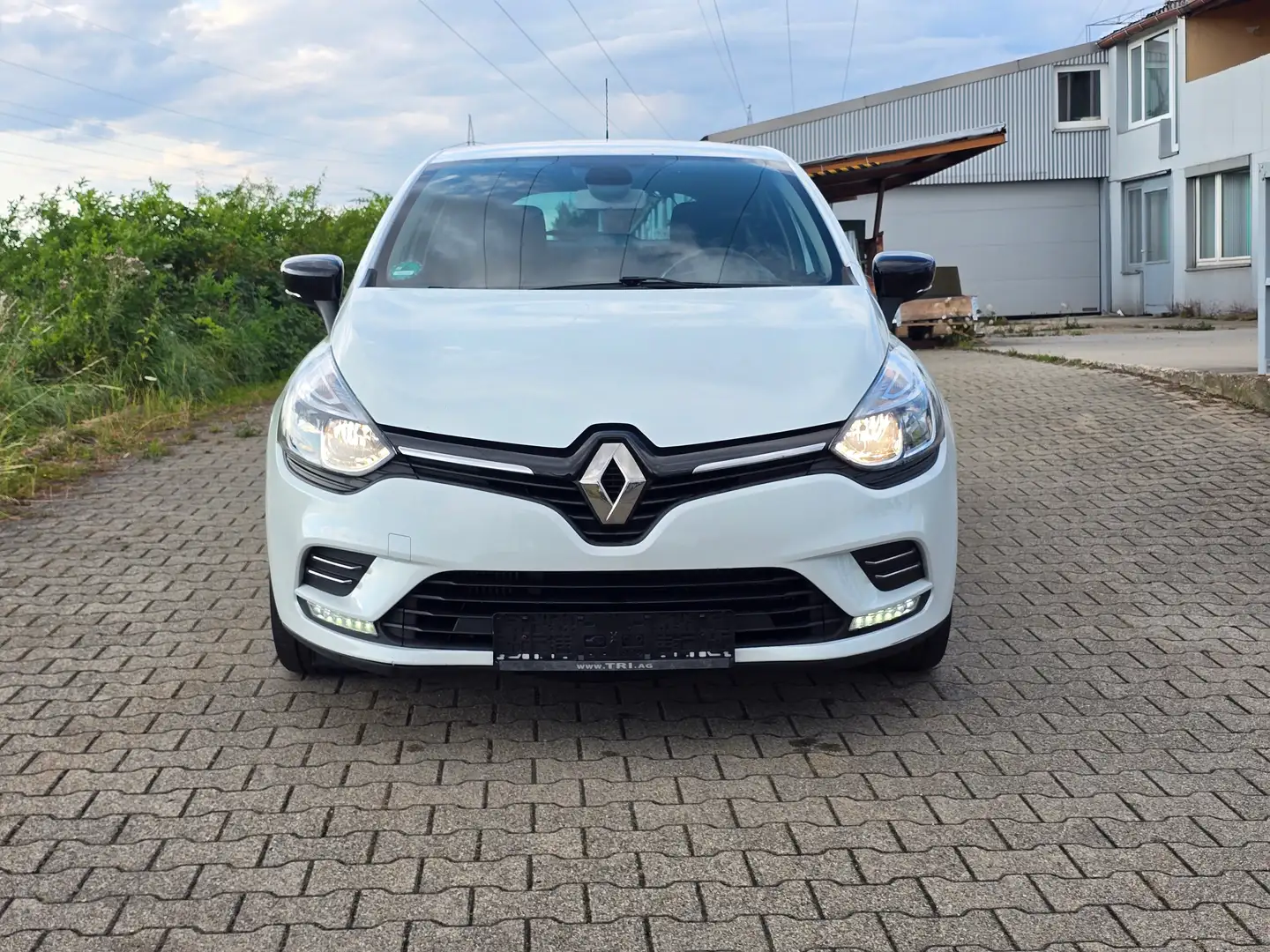 Renault Clio Limited - 2