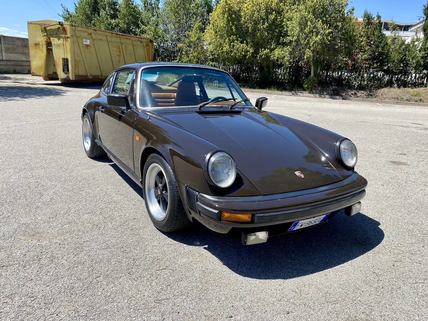 Porsche 911 PORSCHE COUPÉ 911 SC - 2
