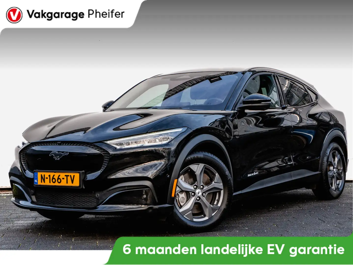 Ford Mustang Mach-E RWD 75 kWh SOH 93% Panoramadak/ Leer/ Navigatie/ E Noir - 1
