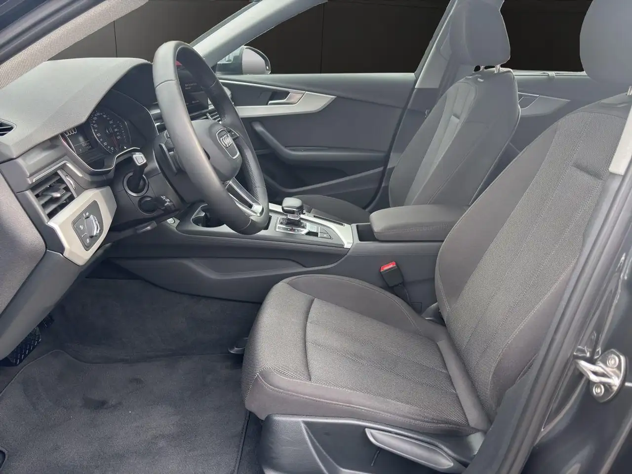 Miniature 9