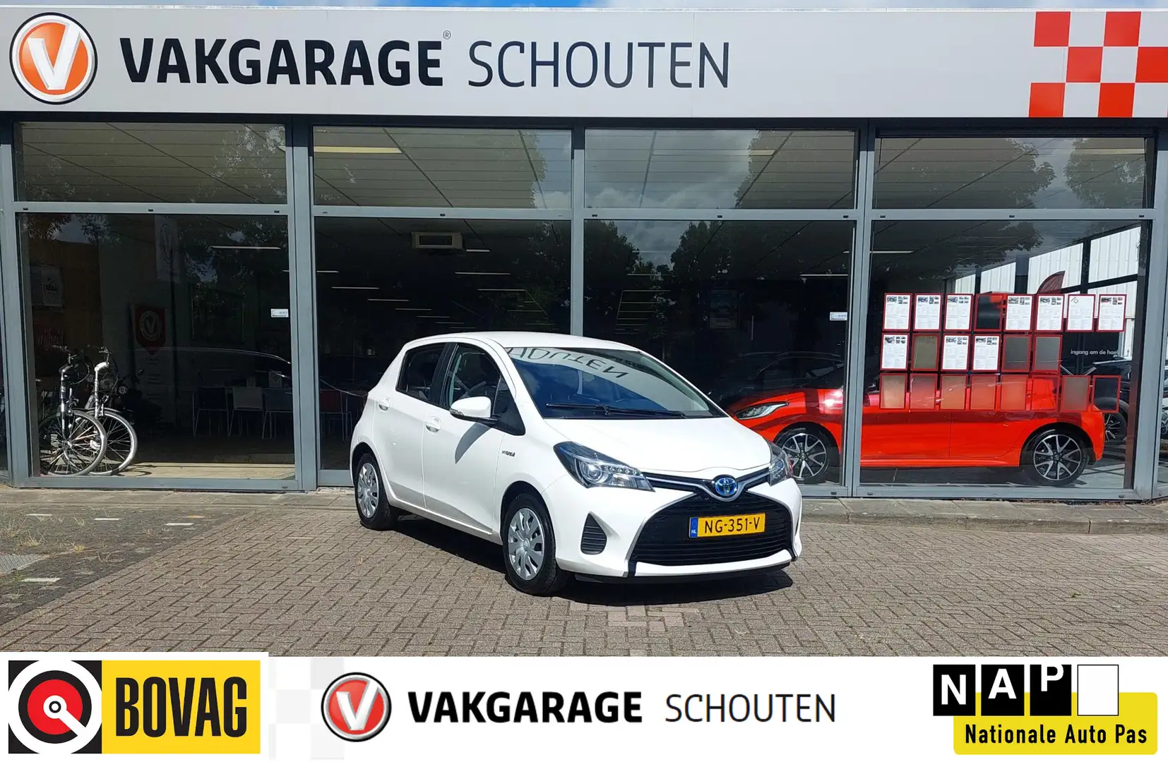 Toyota Yaris 1.5 Hybrid Aspiration Wit - 1