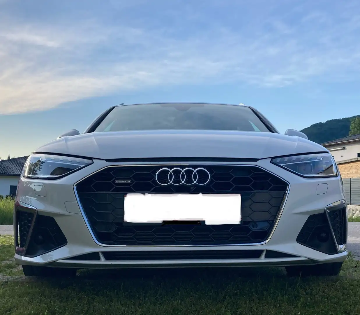 Audi A4 Avant 40 TFSI quattro 2xS-line S-tronic - 2