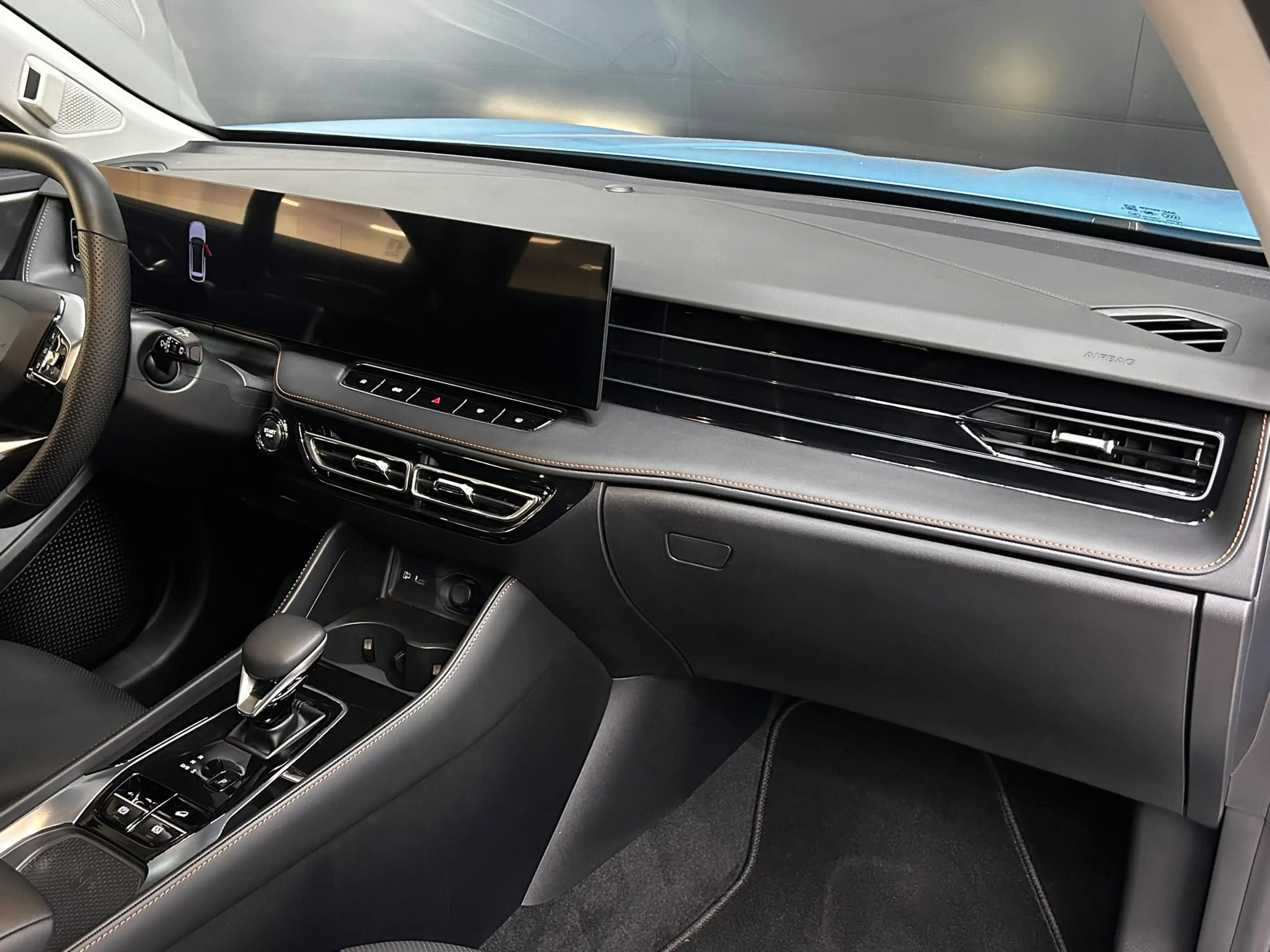 MG HS 1.5 TGDI Luxury >NAV+360+VIRTU+ACC+LEDER+SHZ+ — photo 14