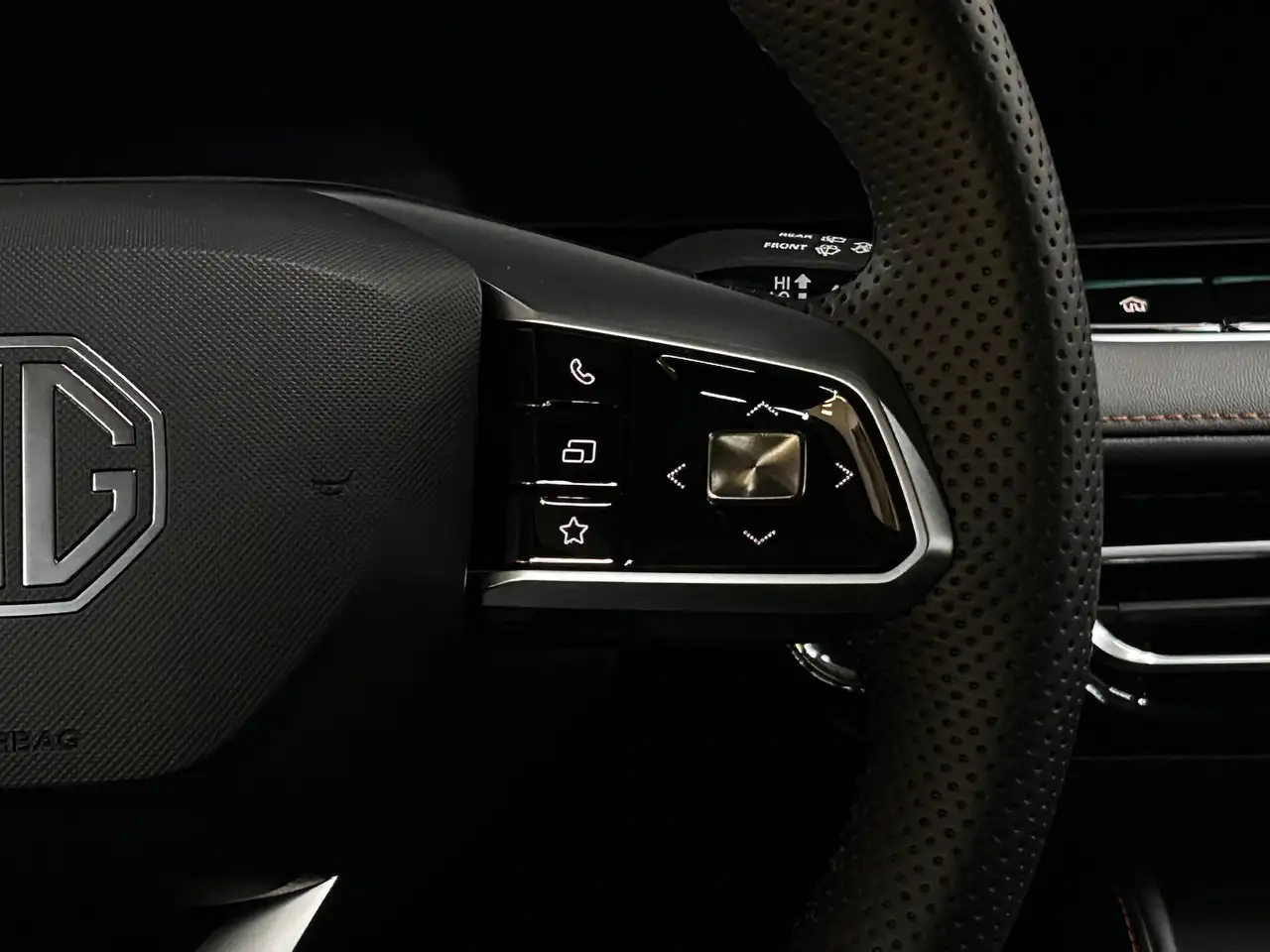 MG HS 1.5 TGDI Luxury >NAV+360+VIRTU+ACC+LEDER+SHZ+, миниатюра 17