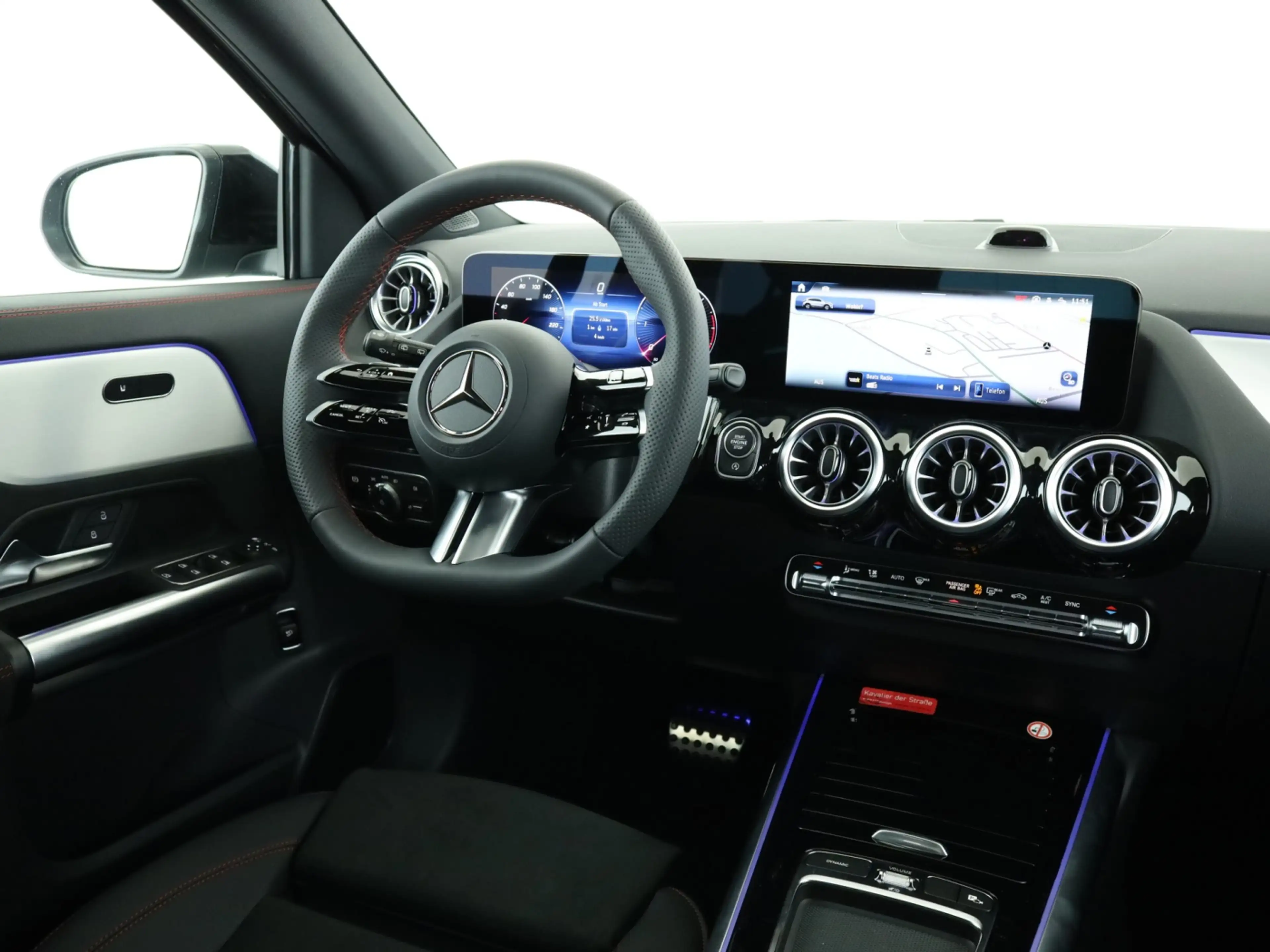 Mercedes-Benz GLA 220 d 4MATIC 360 ACC AHK AUT DynLicht Kam. — photo 10