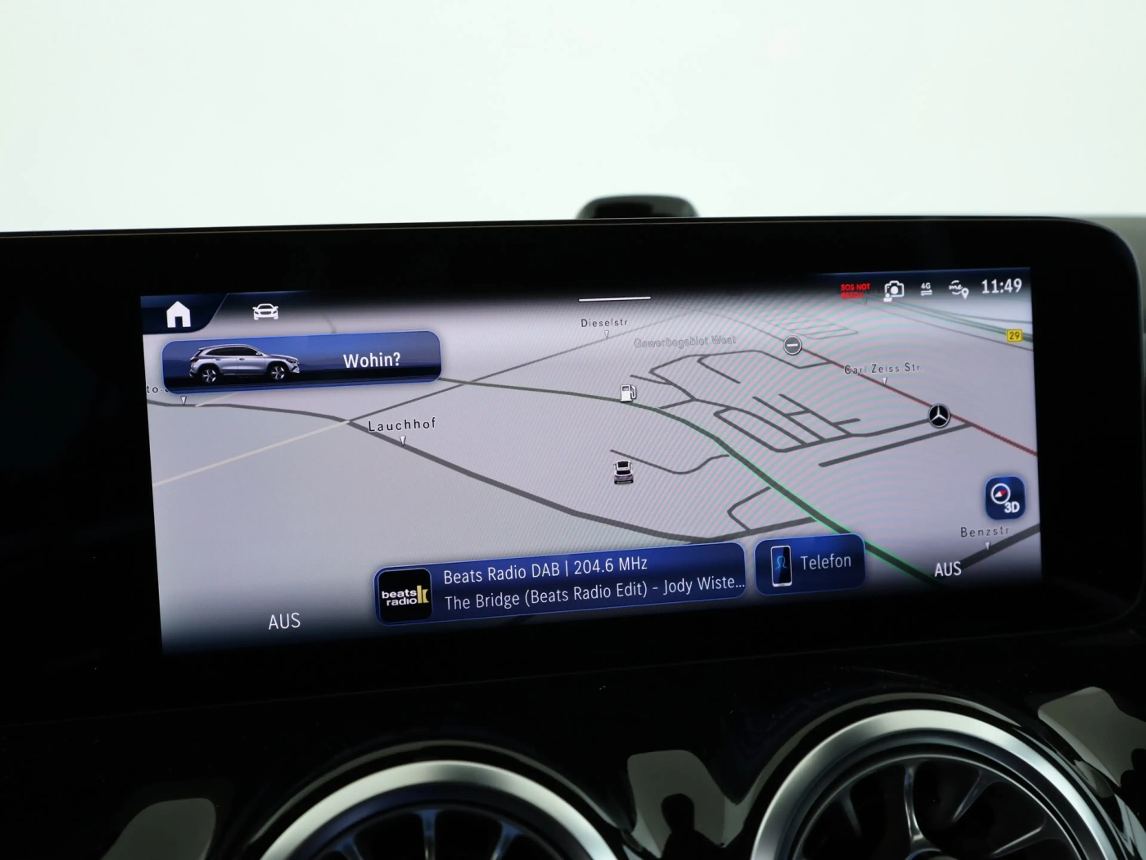 Mercedes-Benz GLA 220 d 4MATIC 360 ACC AHK AUT DynLicht Kam. — photo 13