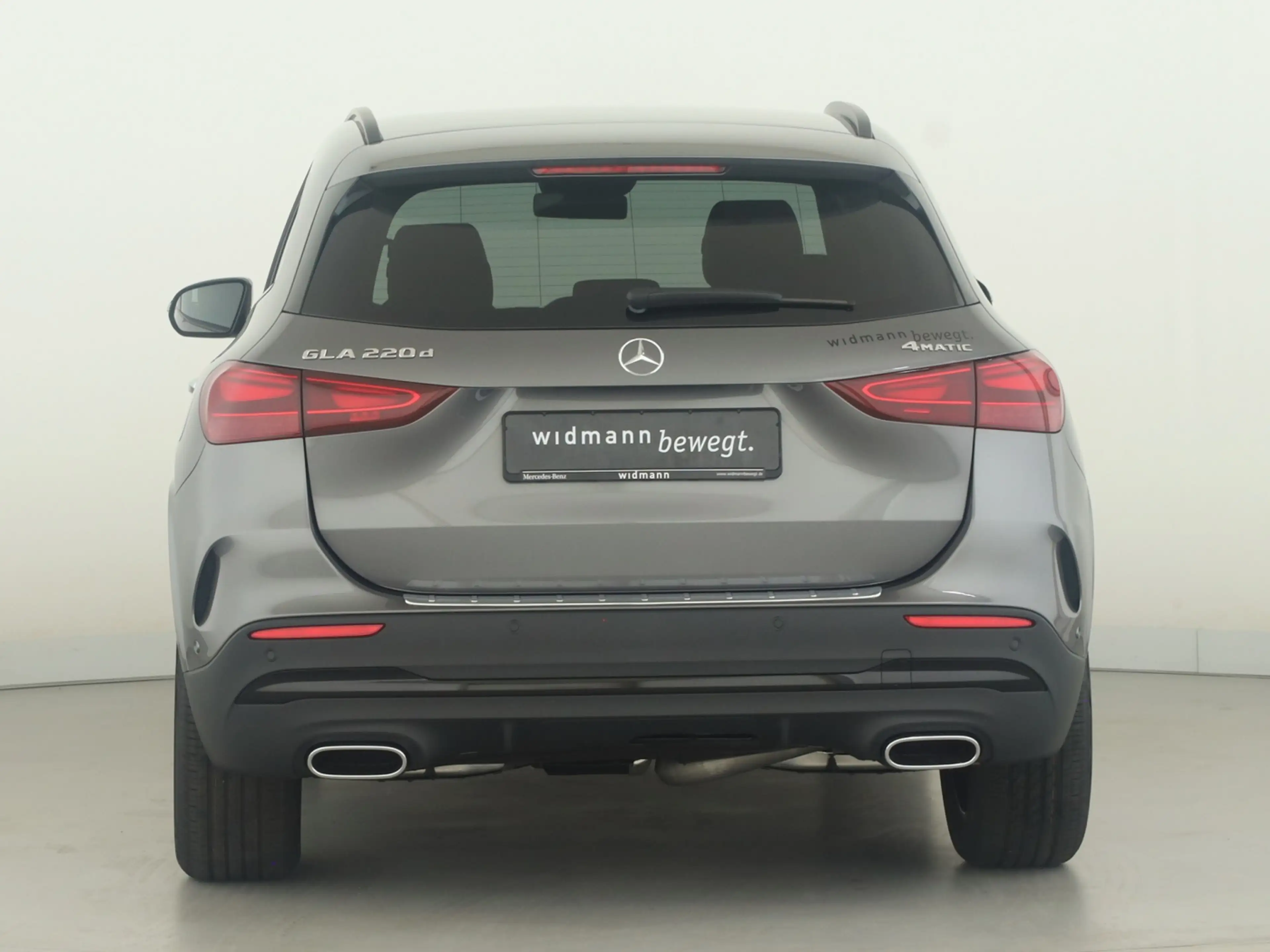 Mercedes-Benz GLA 220 d 4MATIC 360 ACC AHK AUT DynLicht Kam. — photo 4