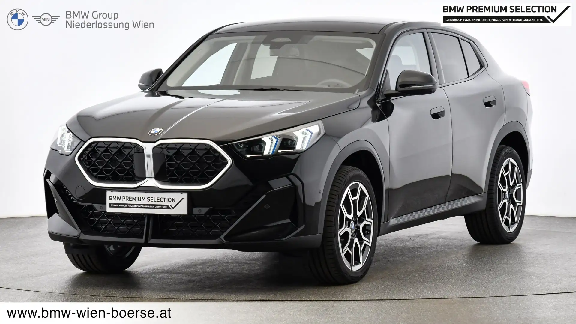 BMW X2 20d xDrive Schwarz - 1
