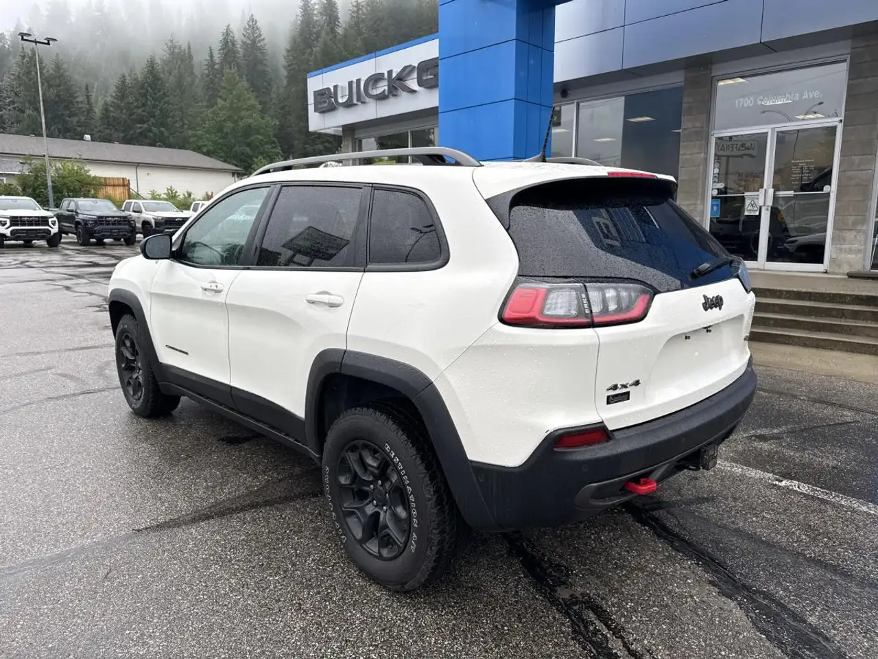 Jeep Cherokee снимка Jeep Cherokee