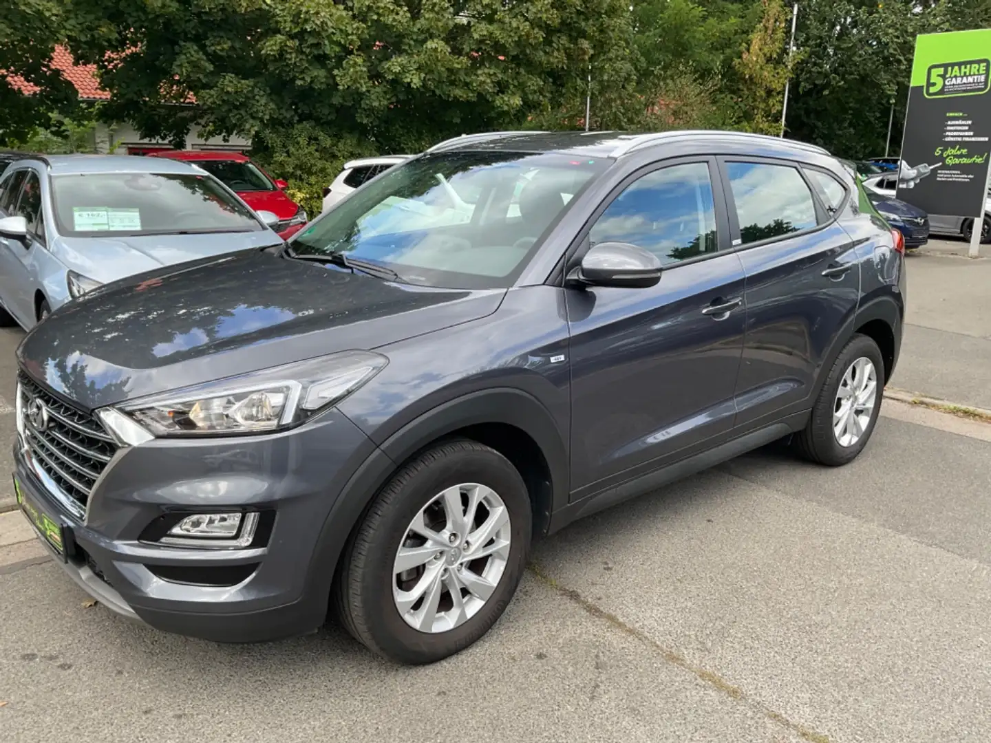 Hyundai TUCSON 1.6 CRDi Mild Hybrid SpurH,17''LM,Rückkam Grau - 2
