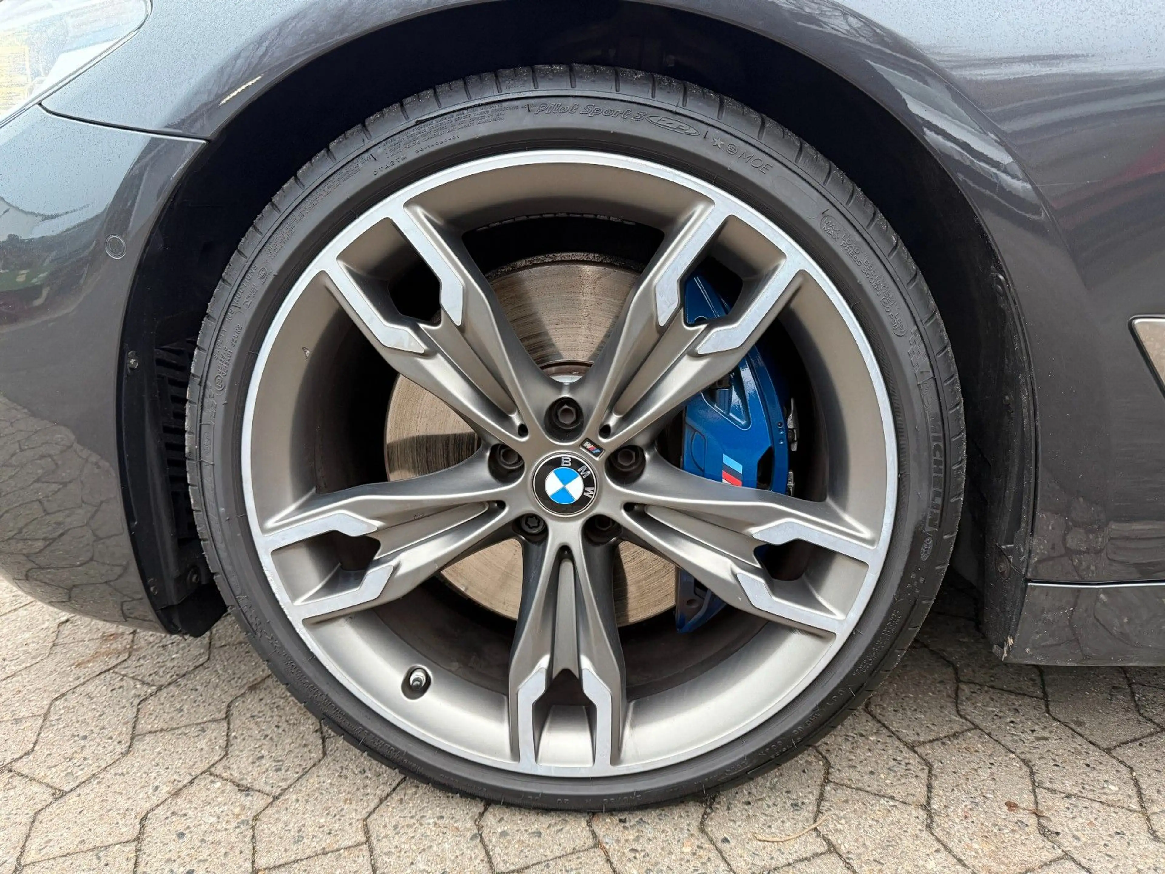 BMW 550 5 Touring M550 d xDrive*1. HAND*HEAD*GARANT — photo 6