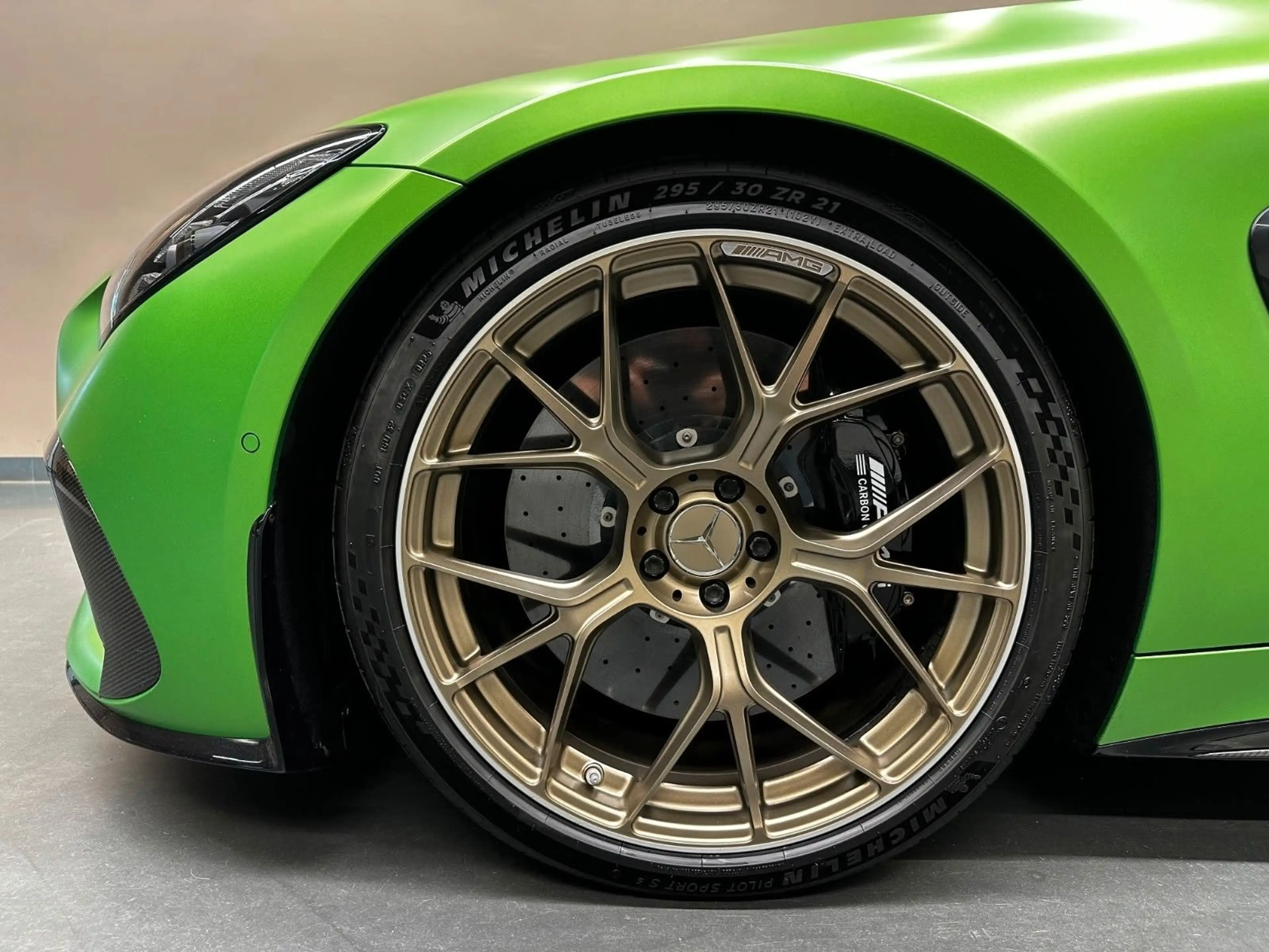 Mercedes-Benz AMG GT 63 PRO 4M+*CARBON*KERAMIK*PANO*BURM*MAGNO* — photo 7