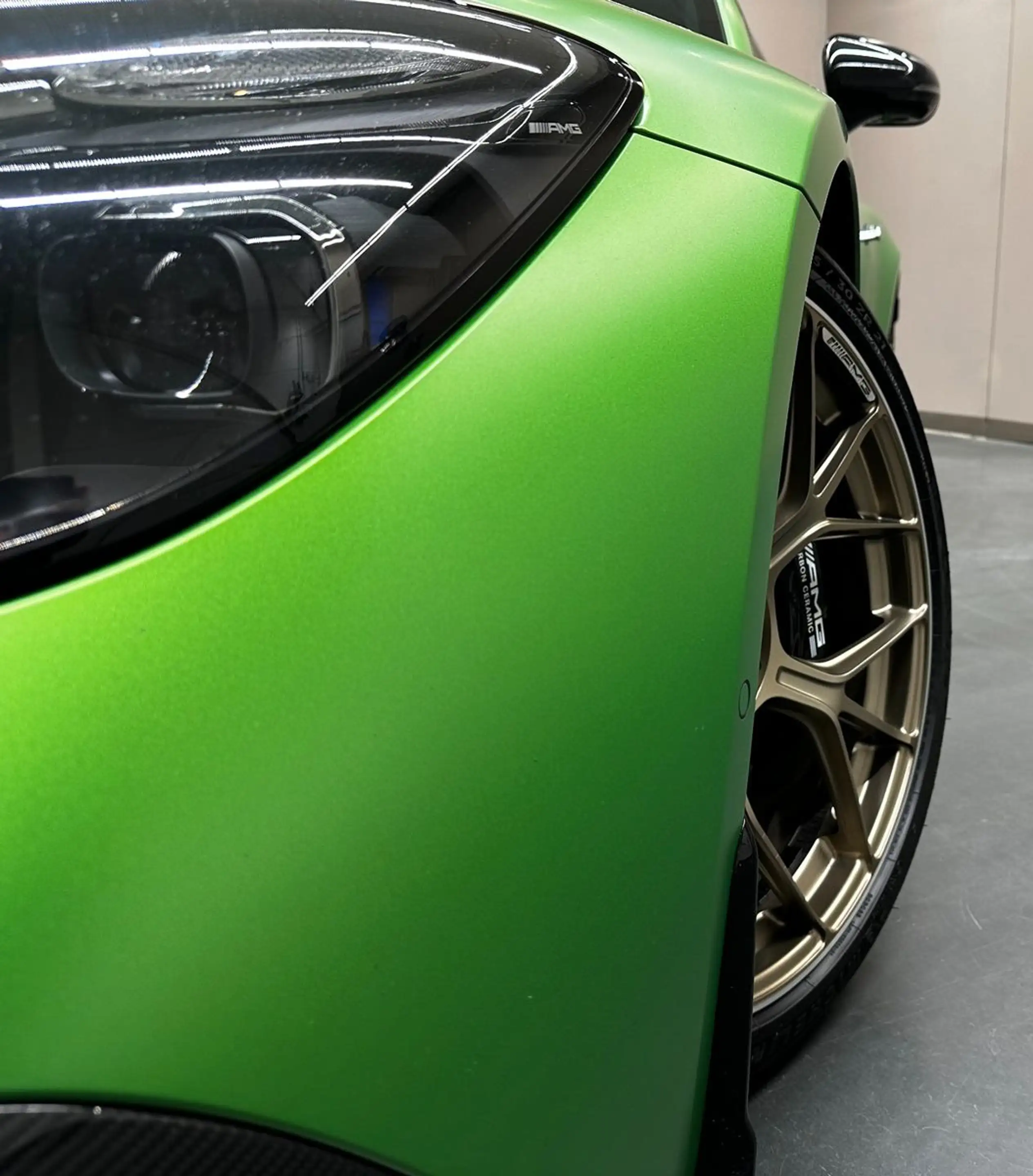 Mercedes-Benz AMG GT 63 PRO 4M+*CARBON*KERAMIK*PANO*BURM*MAGNO* — photo 2