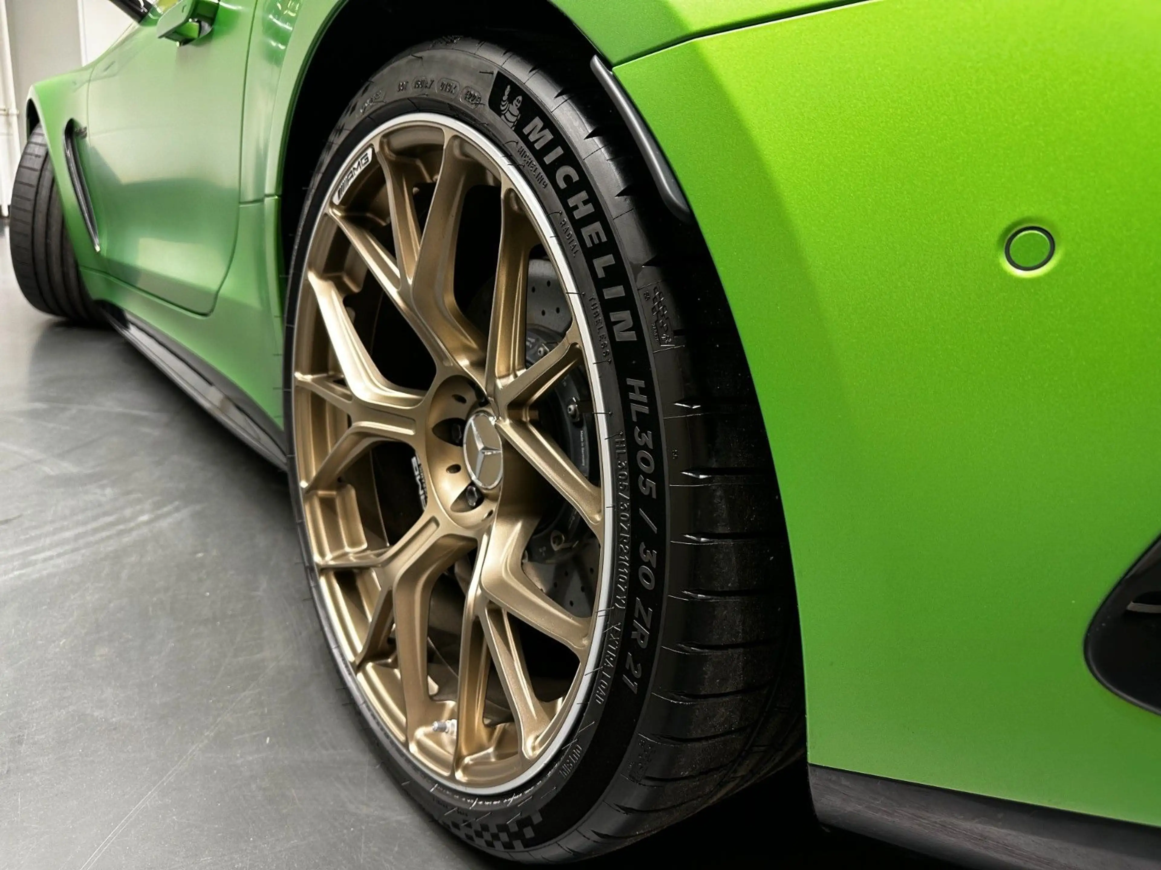 Mercedes-Benz AMG GT 63 PRO 4M+*CARBON*KERAMIK*PANO*BURM*MAGNO* — photo 5