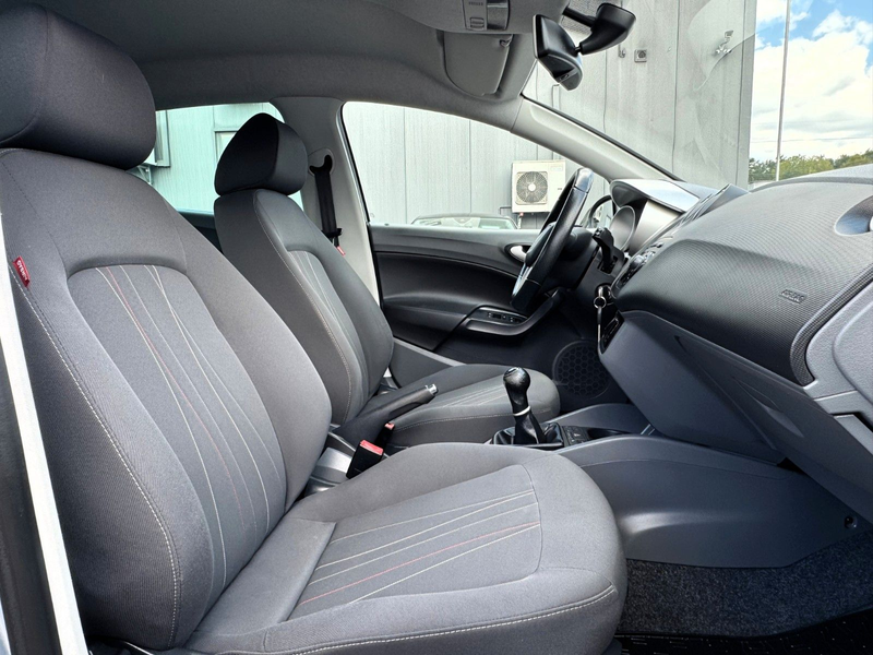 SEAT Ibiza 1.4 Style Copa *Klima/SHZ/Tempo./5-Türig* — photo 9