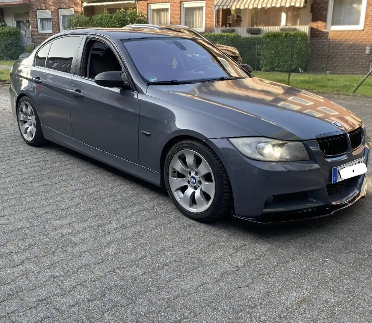 BMW 325 325i E-90 M Paket | Xenon | Gepflegt | Logic7 | - 2