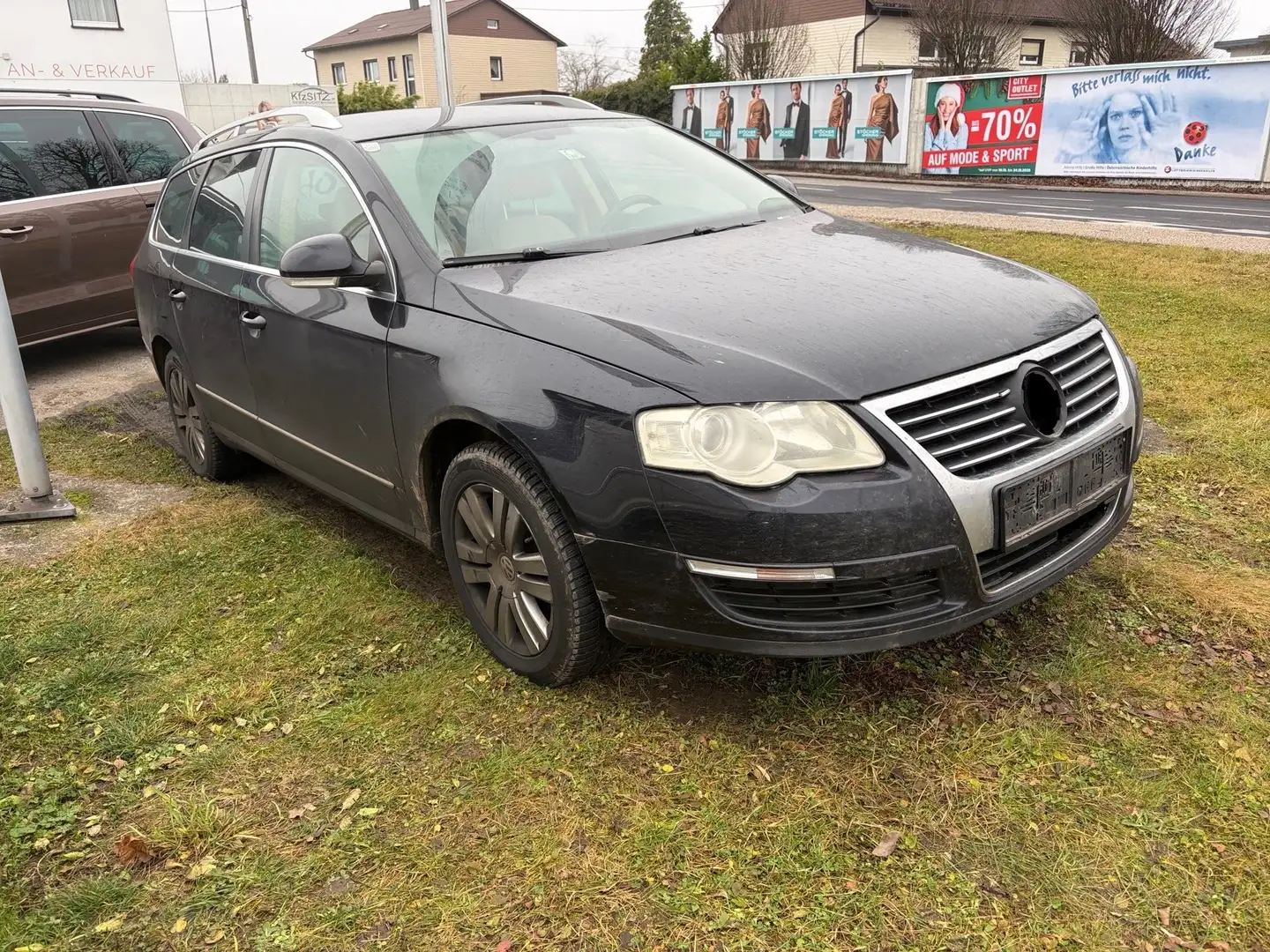 Volkswagen Passat Variant Highline 2,0 TDI DPF Schwarz - 1