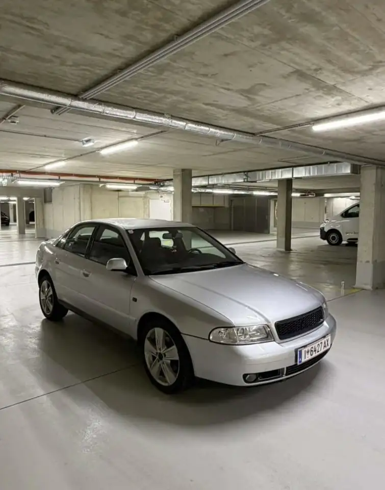 Audi A4 2,8 5V Aut., foto 3